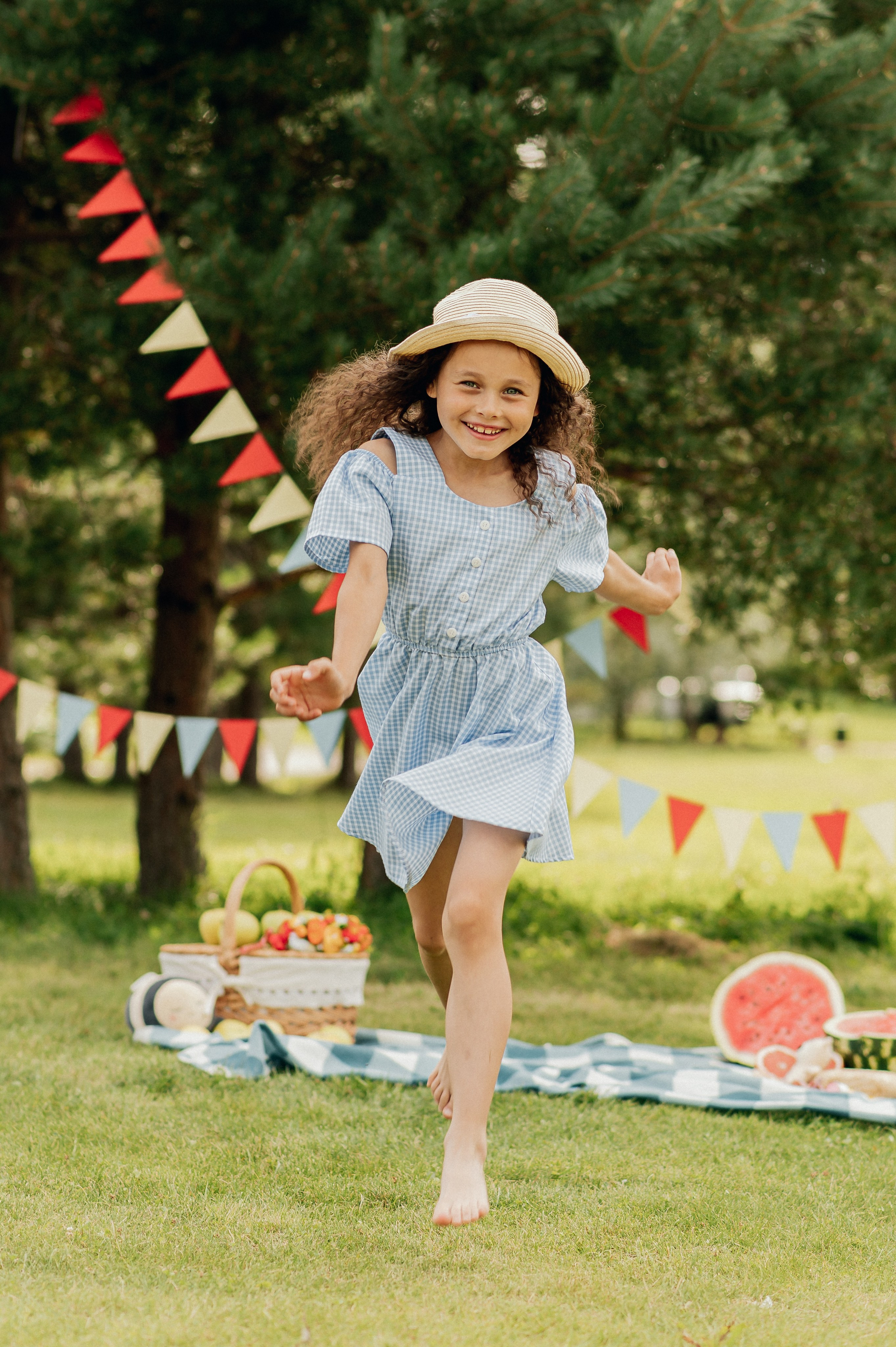 ЛЕТО. ПАРК. АРБУЗ. Профессиональный репортажный, коммерческий фотограф в Санкт-Петербурге