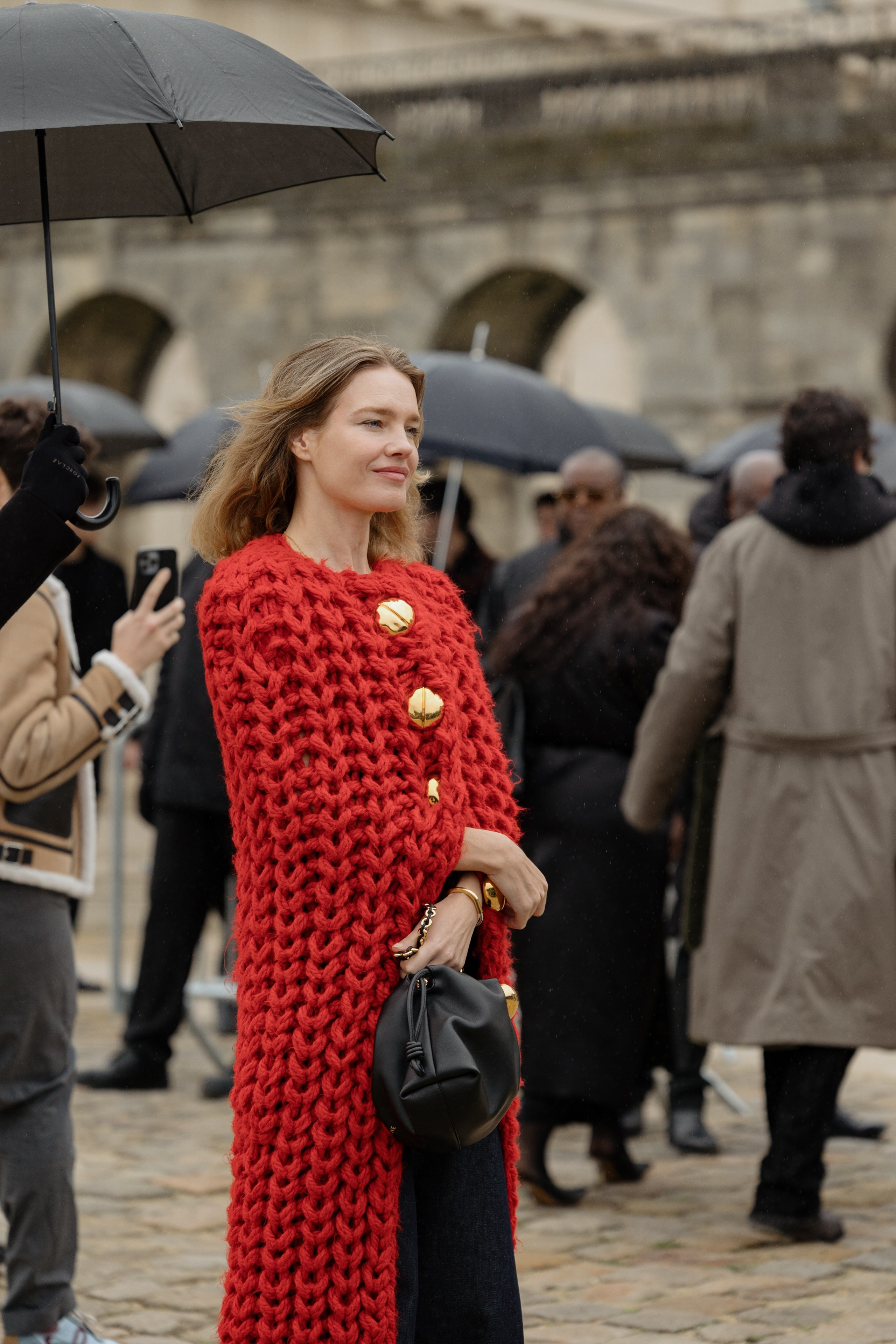 LOEWE PFW WOMENSWEAR FALL-WINTER 24/25. Photographer in Milan Ivan Goncharov