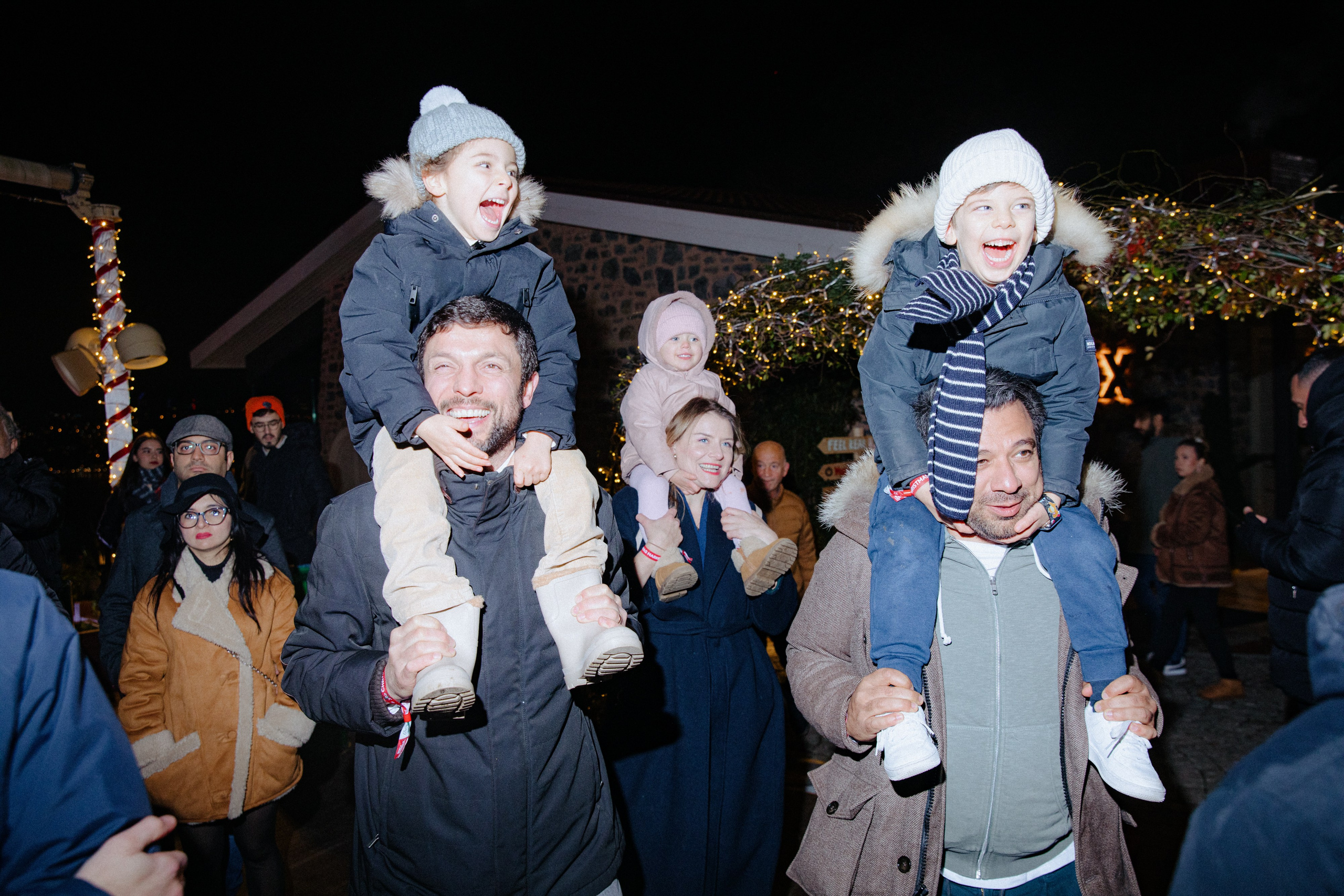 Christmas Market Istanbul. Свадебный и репортажный фотограф