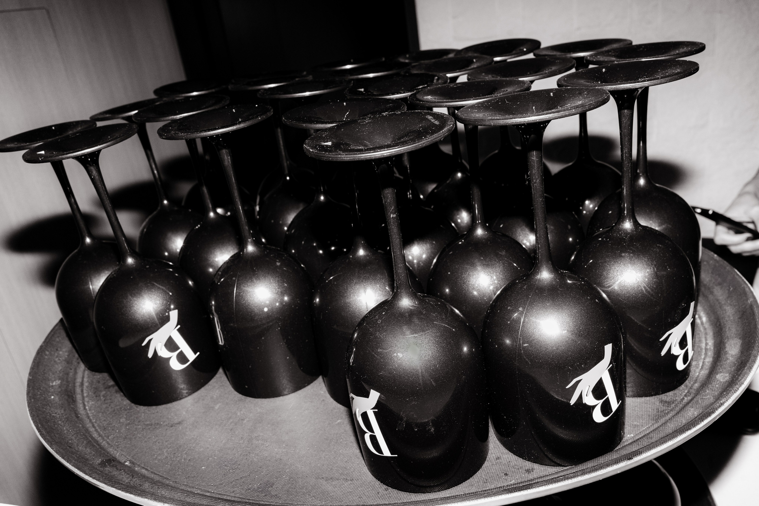 12 февраля (BENUAR Pool Party). BENUAR Restaurant