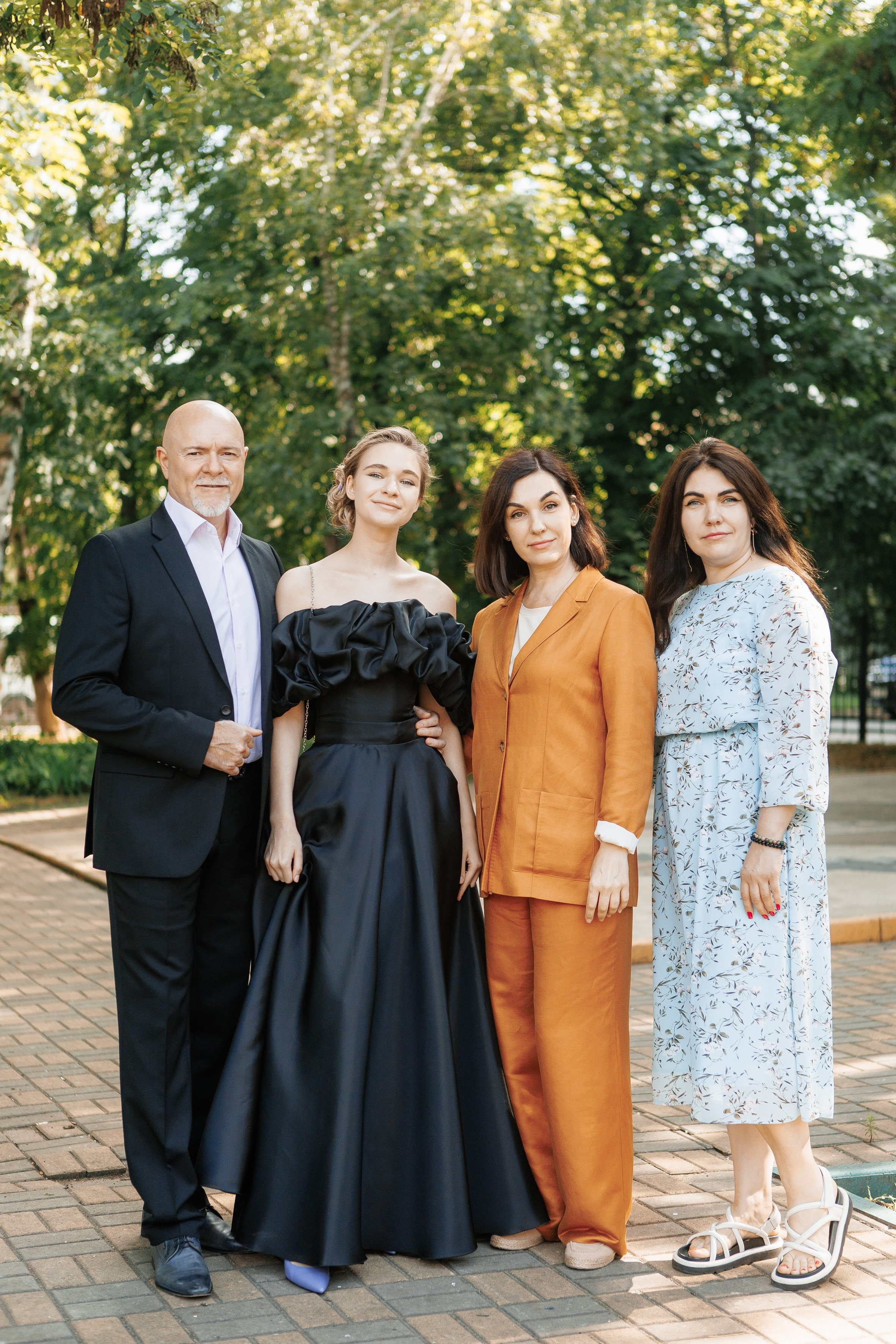 Выпускной Гимназия 12 2024 г. Свадебный и портретный Фотограф в Липецке Дмитрий Котюков