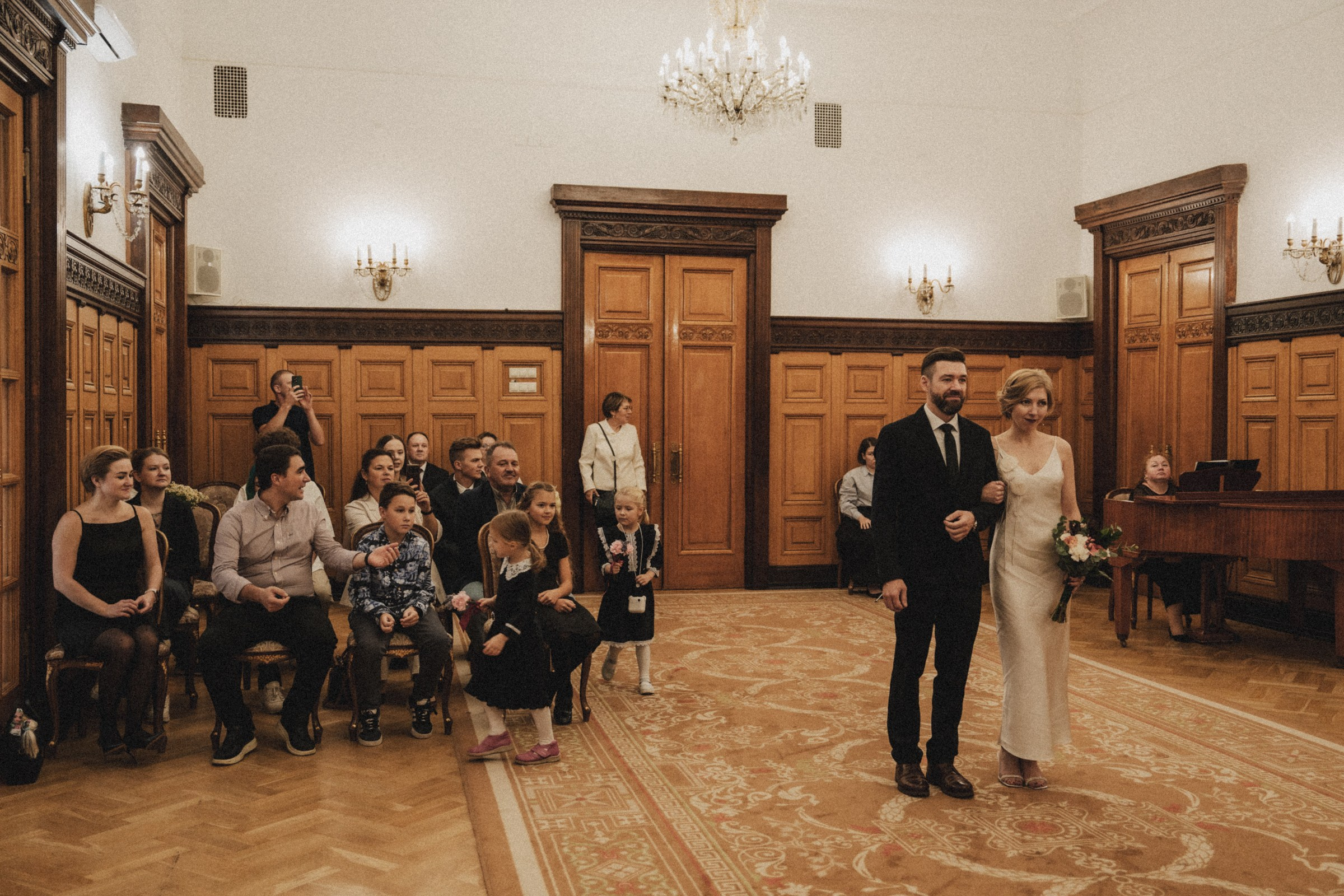 Е ♡ Д — Грибоедовский ЗАГС и детский фотоаппарат моментальной печати. Свадебный и портретный фотограф в Москве, Светлана Янковая