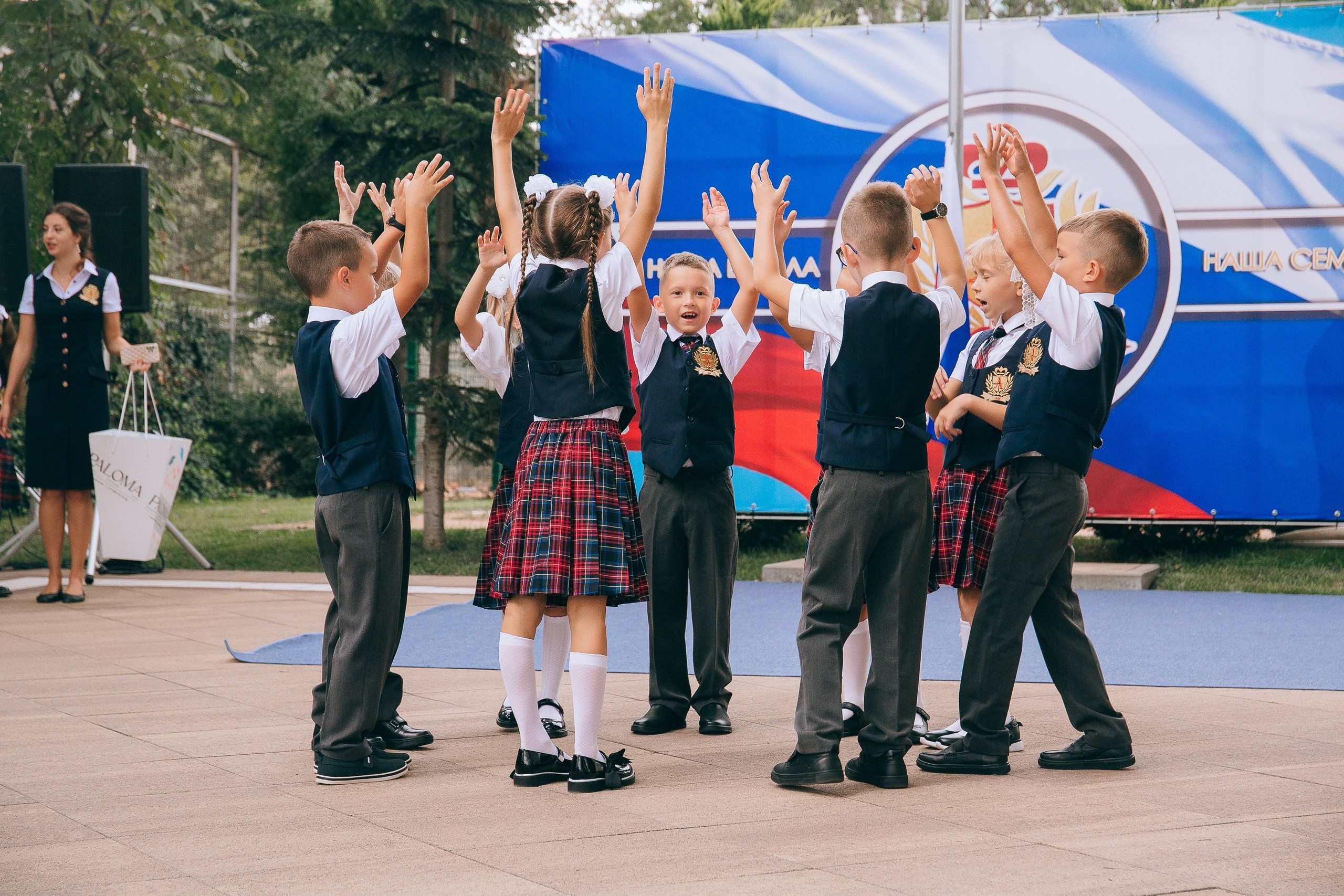 1 класс школа «Личность». Выпускные альбомы Натальи Бутко: Новороссийск, Анапа, Геленджик