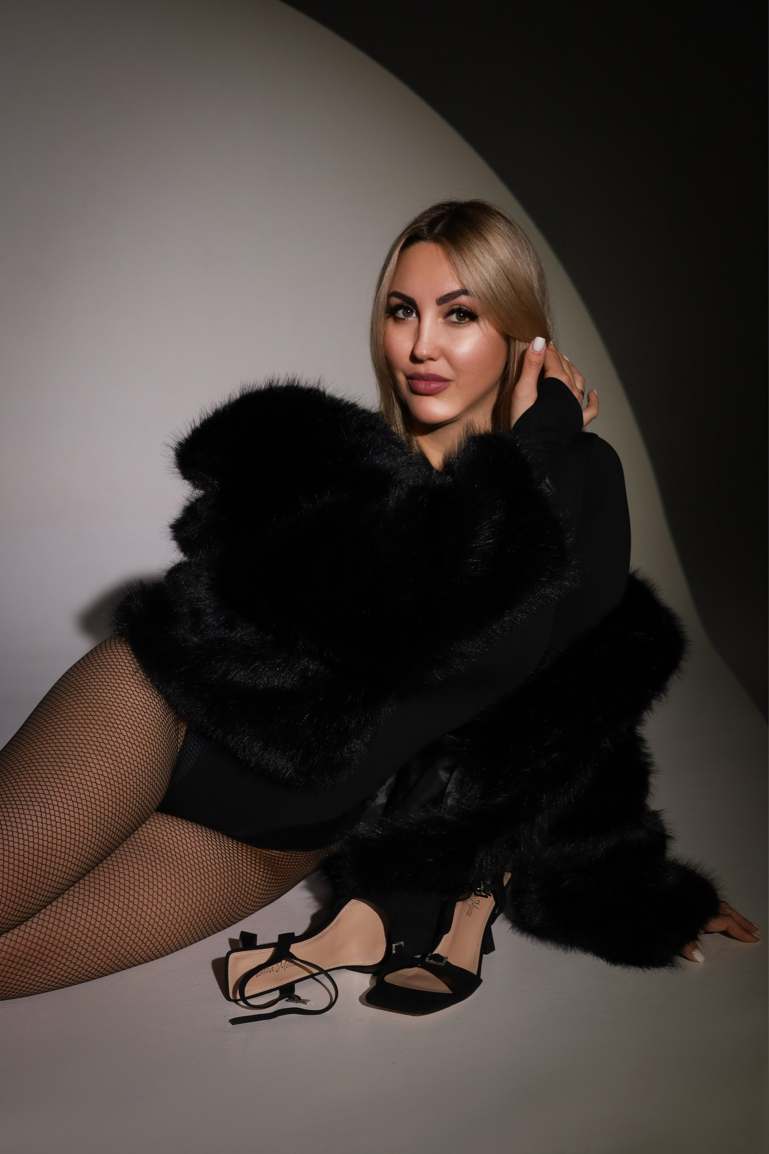 Женские студийные фотосъемки. Фотограф-ретушер Екатерина Стародубцева