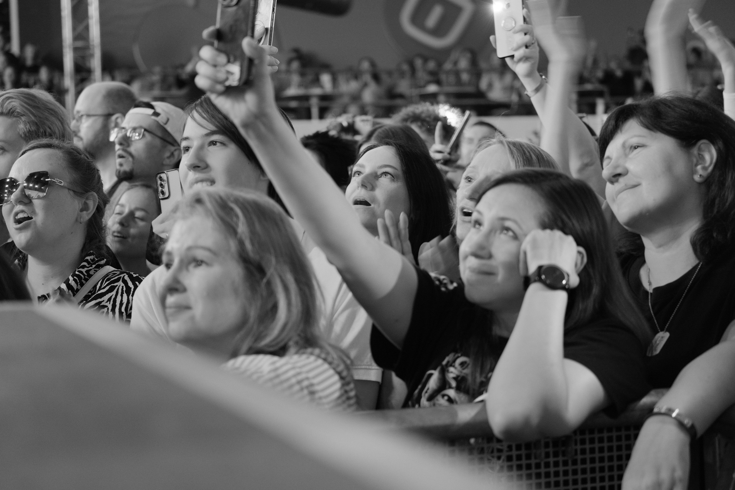 Диана Арбенина (группа «Ночные снайперы») — Москва, МТС Live Лето 2024. RedGeek - блогер и стручњак за образовање и ИТ Кирил Ситнов