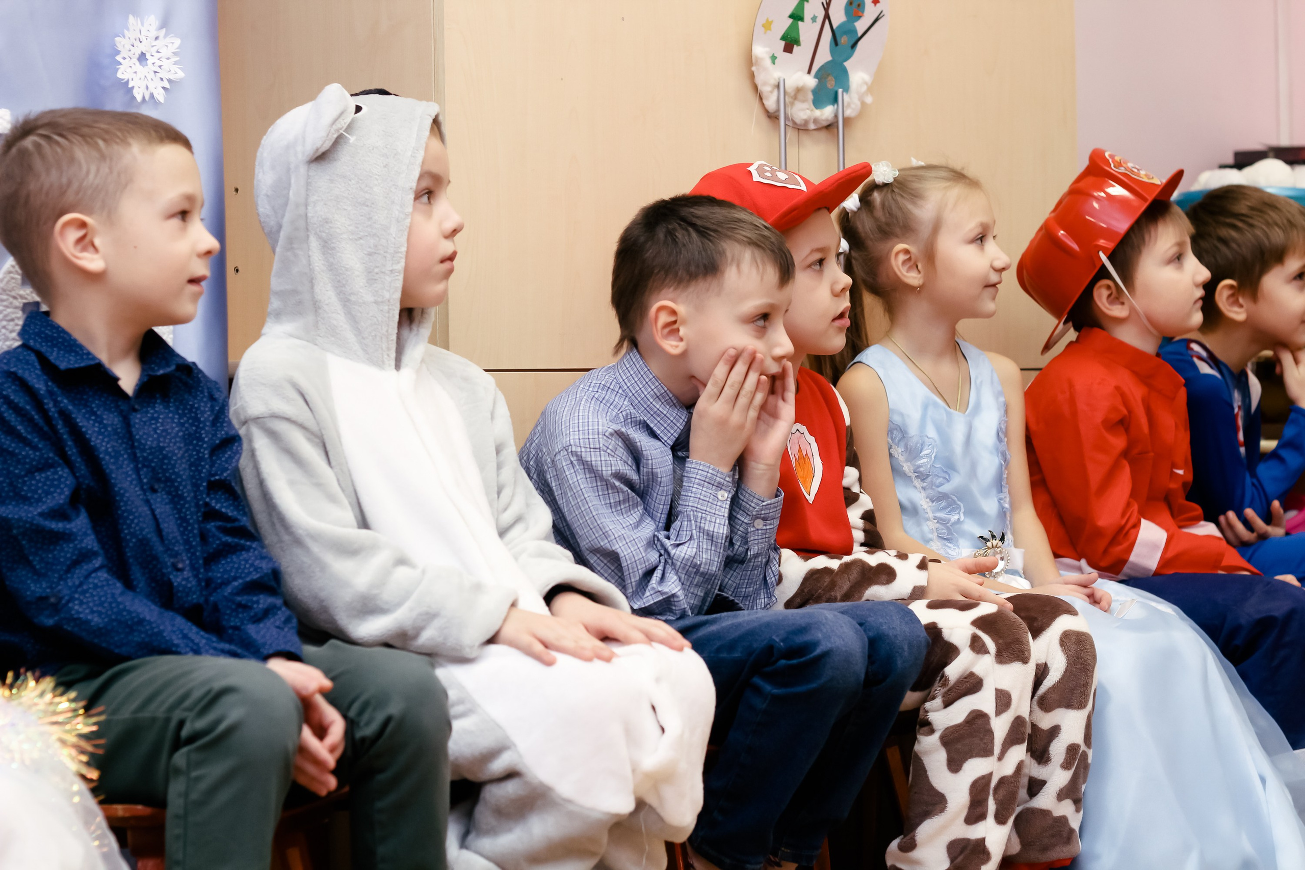 Новогодний утренник. Фотограф Великий Новгород Татьяна Чиглинцева