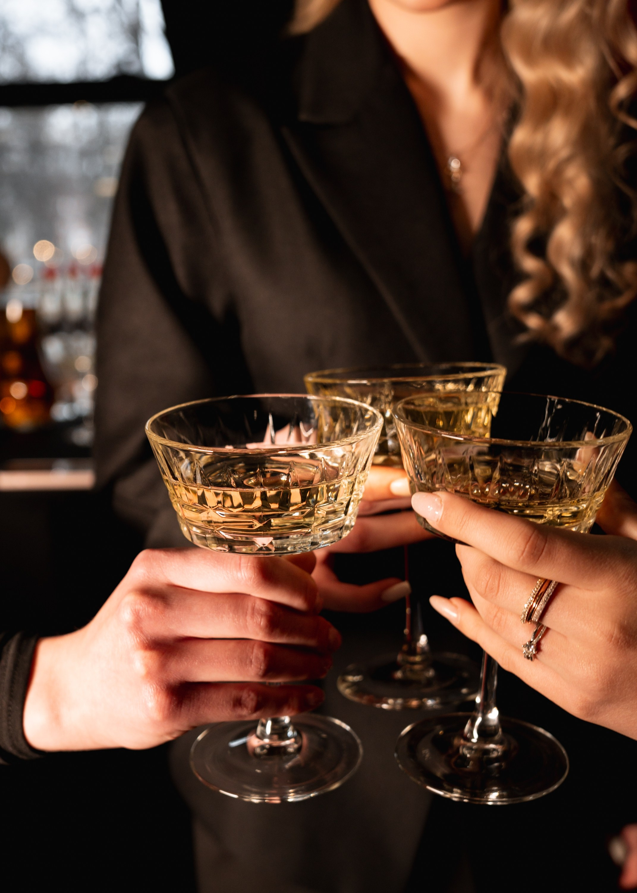 18 ЛЕТ. Женский портрет