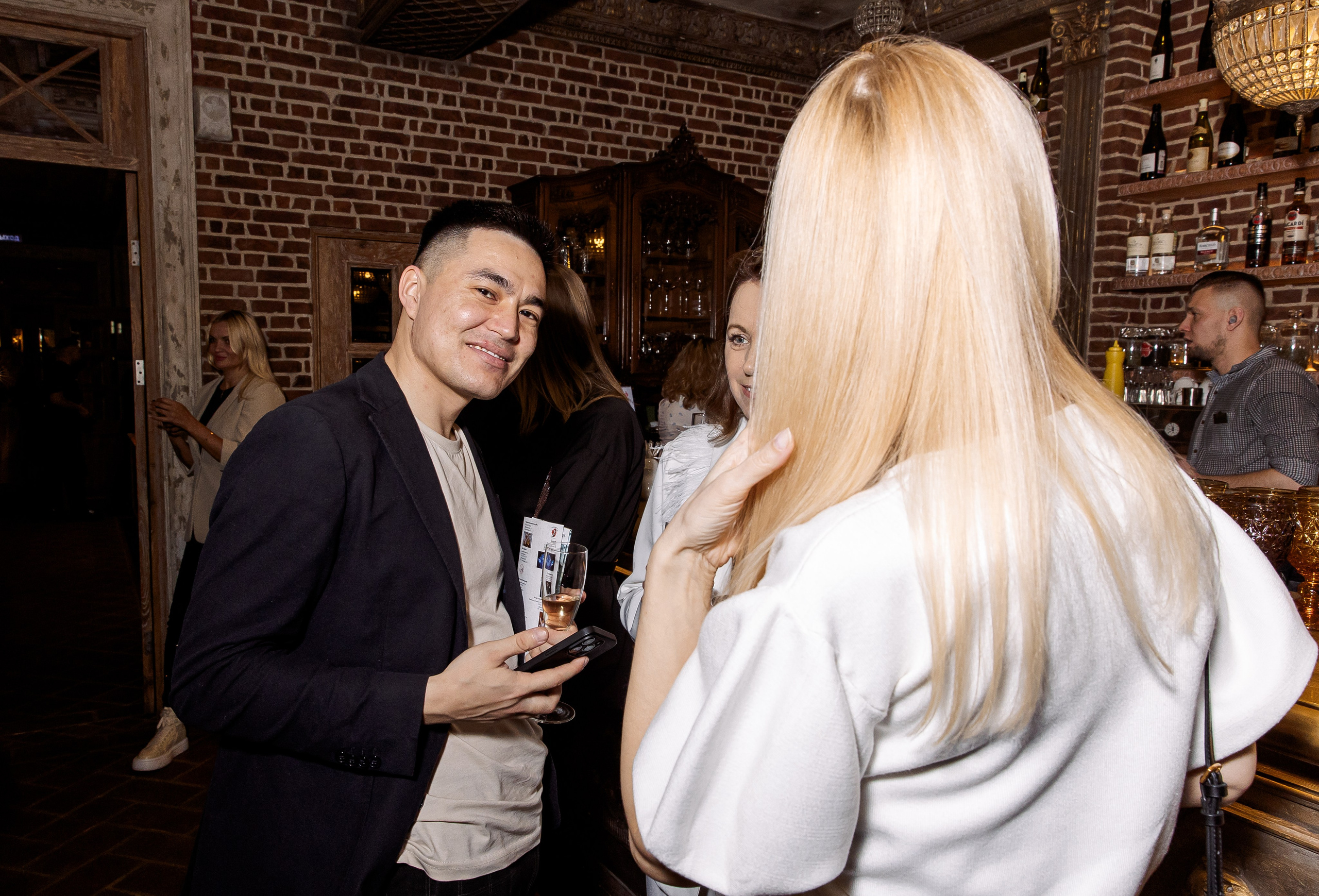 Свадебная выставка. Свадебный и семейный фотограф в Челябинске Юлия Ишимова