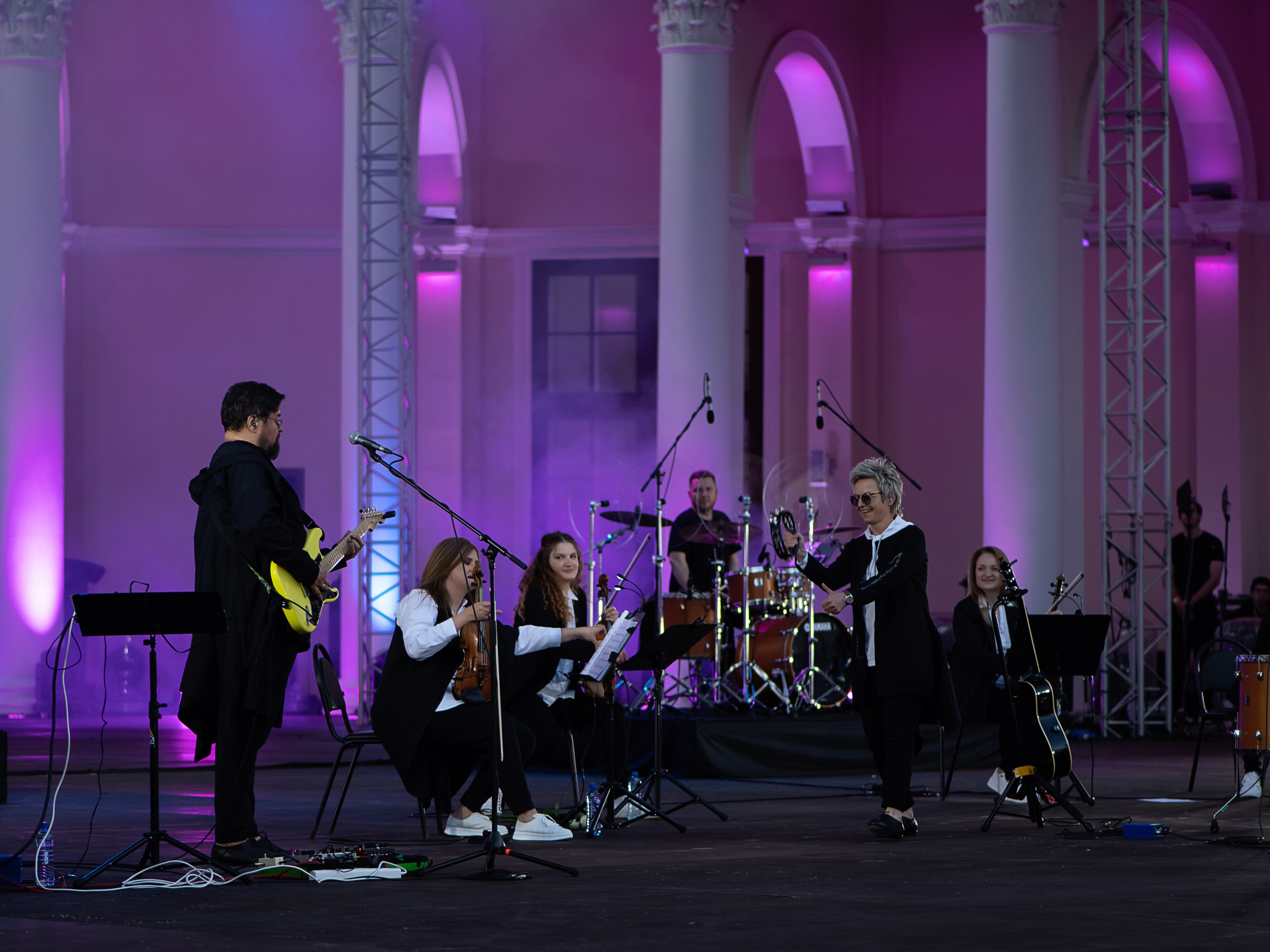 Светлана Сурганова и Оркестр фото