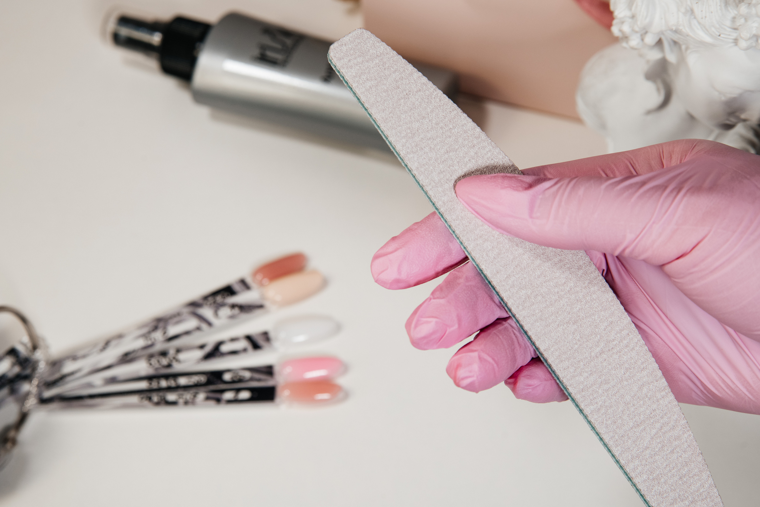 Маникюр предметка. Свадебный и семейный фотограф Максим Сорокин