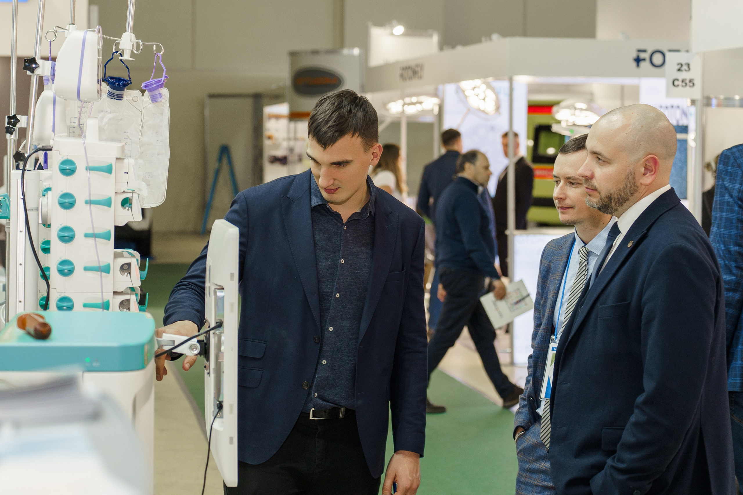 МЕДИКА ТРЕЙД выставка в Экспо. Семейный и репортажный фотограф в Москве Оксана Шилова