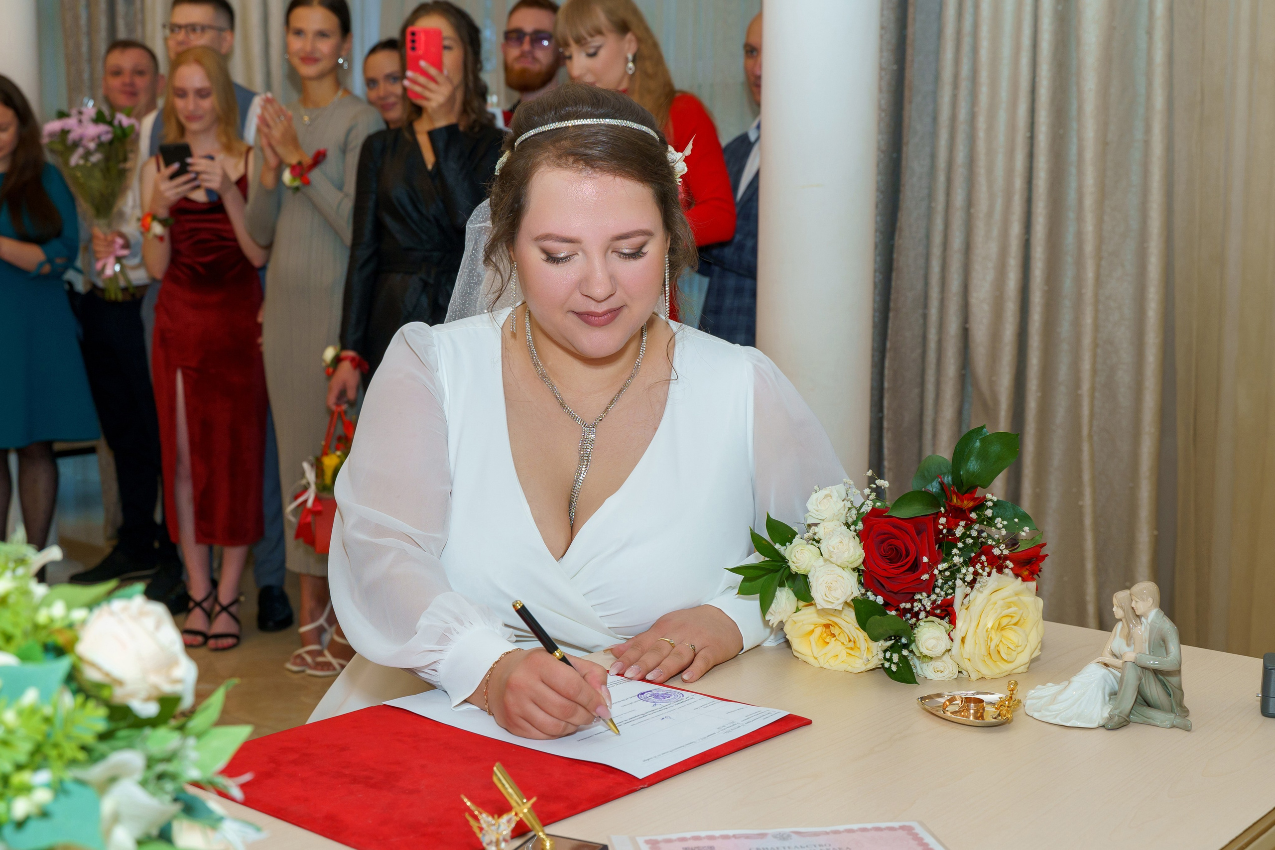 Свадьба Татьяна и Ильи (Загс). Фотограф в Екатеринбурге Юрий Кутаев