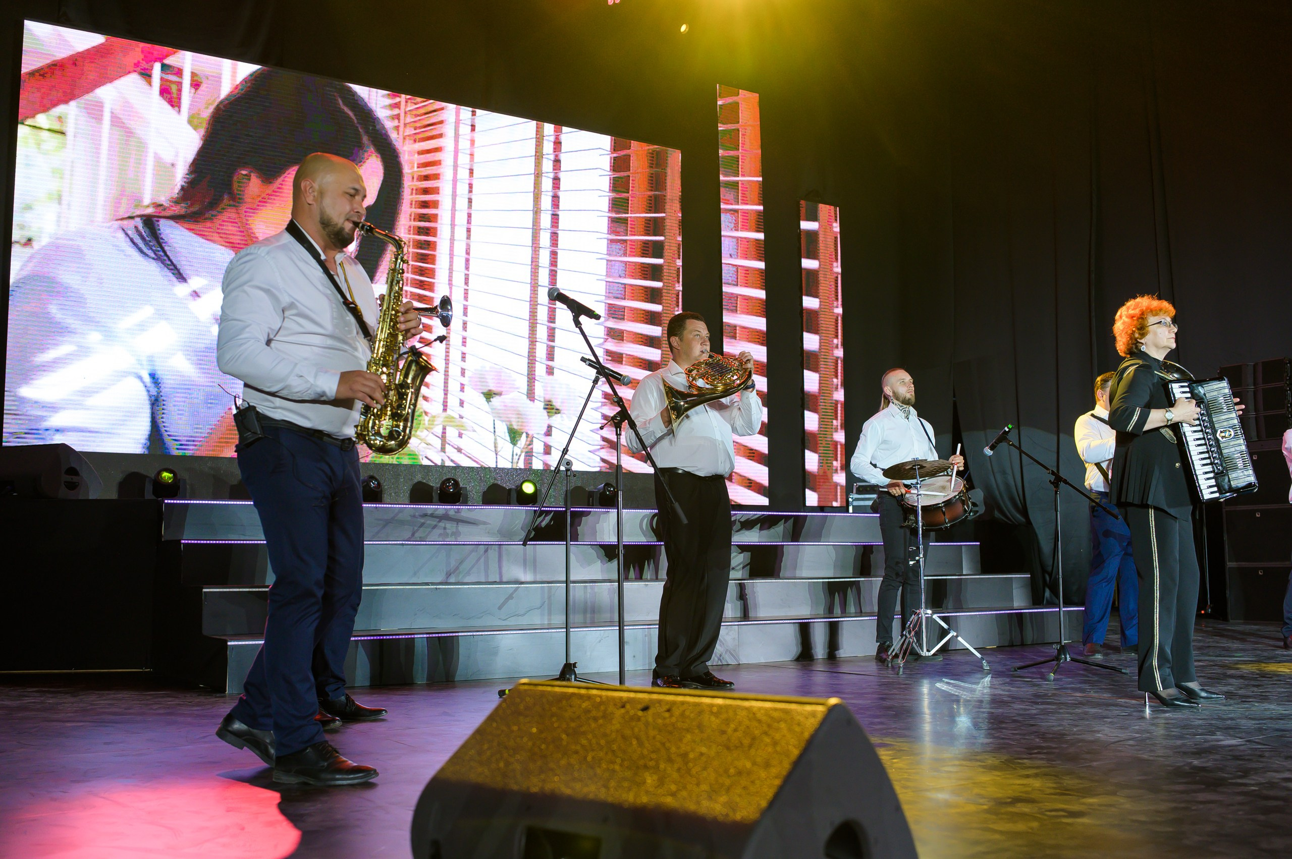 День Соц работника. Фотограф в Кемерово Владислав Шульц