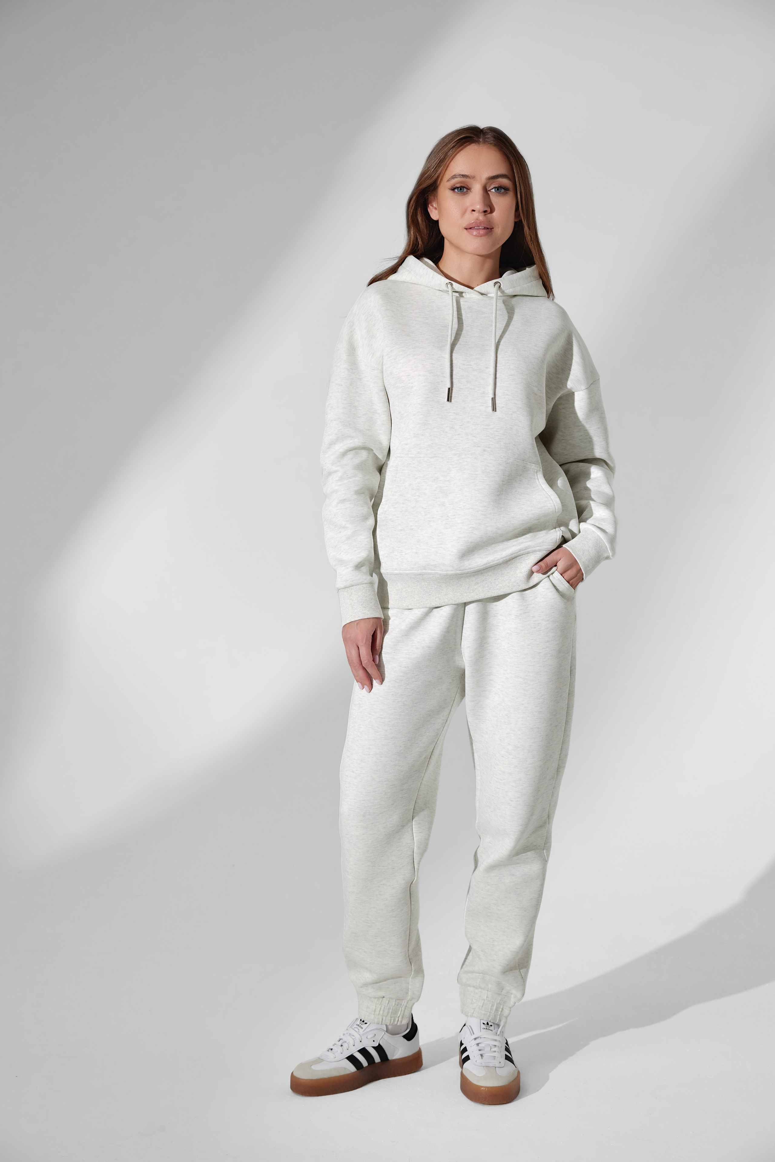 Создание каталога для бренда одежды Enjoy. Антон Артюшин, портретный фотограф. Москва