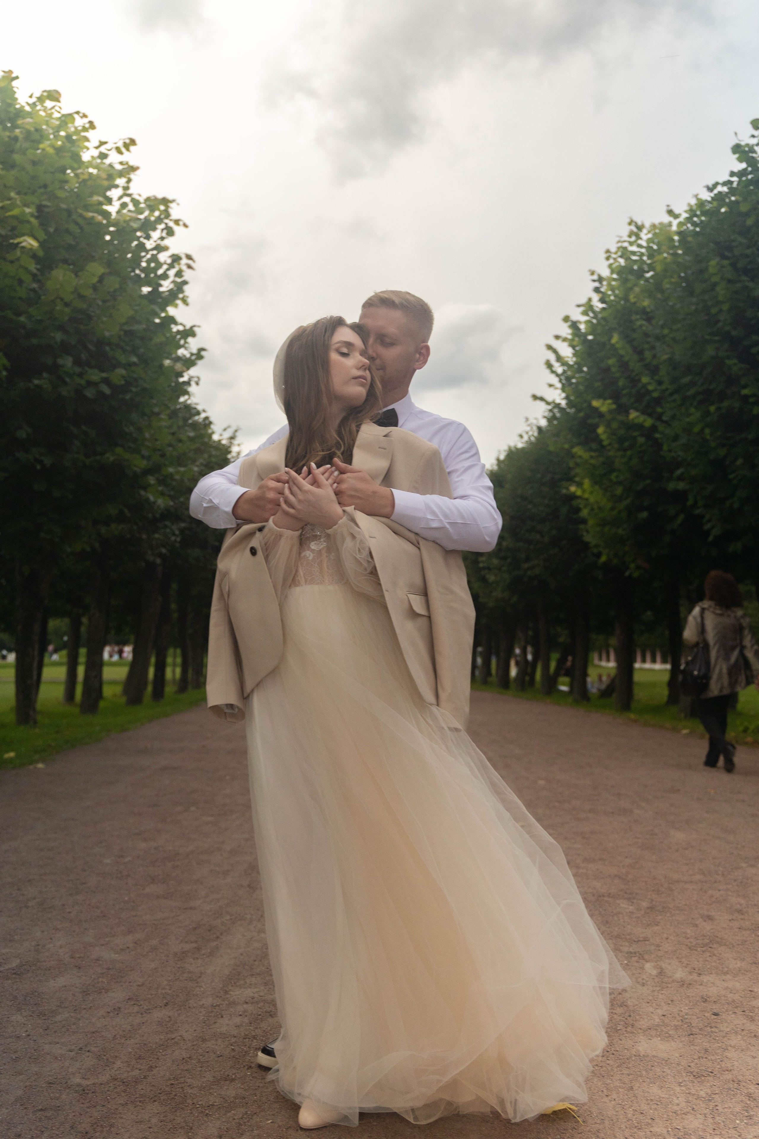 Свадебная фотосессия свадебный фотограф Татьяна Марсуверских свадебная фотопрогулка Москва Жуковский. Фотограф для маркетплейсов, фотоуслуги в Жуковском Татьяна Марсуверских