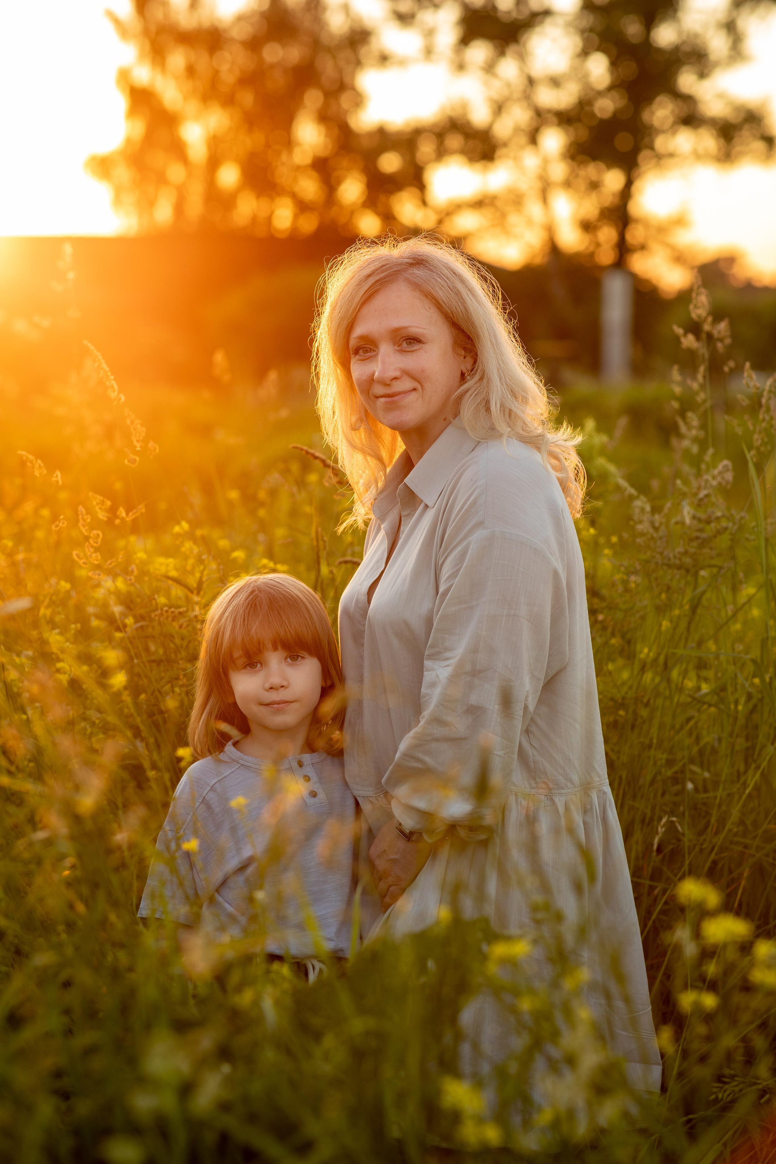 Лев Кырык с мамой. Женский семейный фотограф Тула Москва Захарова Анна