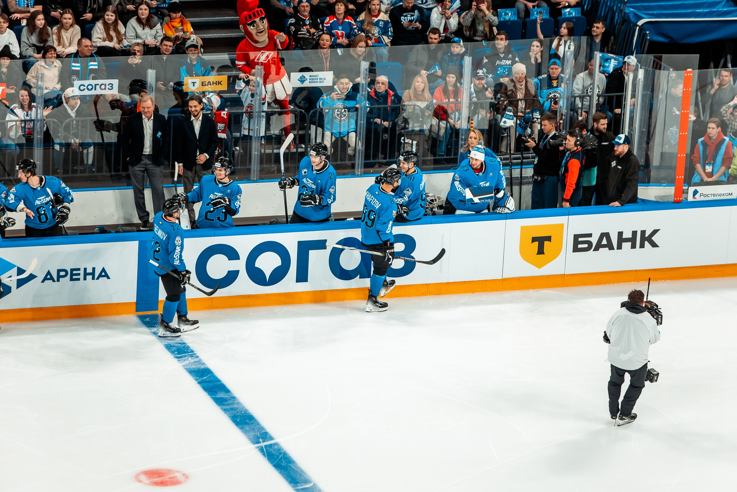 KHL All-Star 2025. Репортажный фотограф в Сочи Дмитрий Ветринский