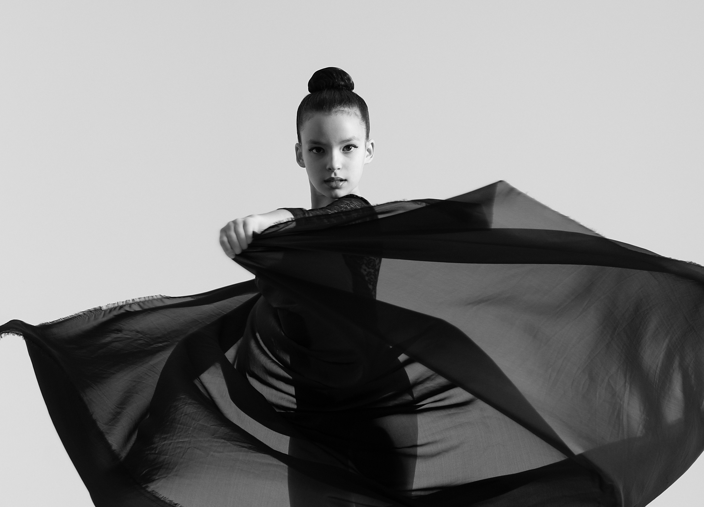 Съемка с тканью. Sport Art Photographer Moscow