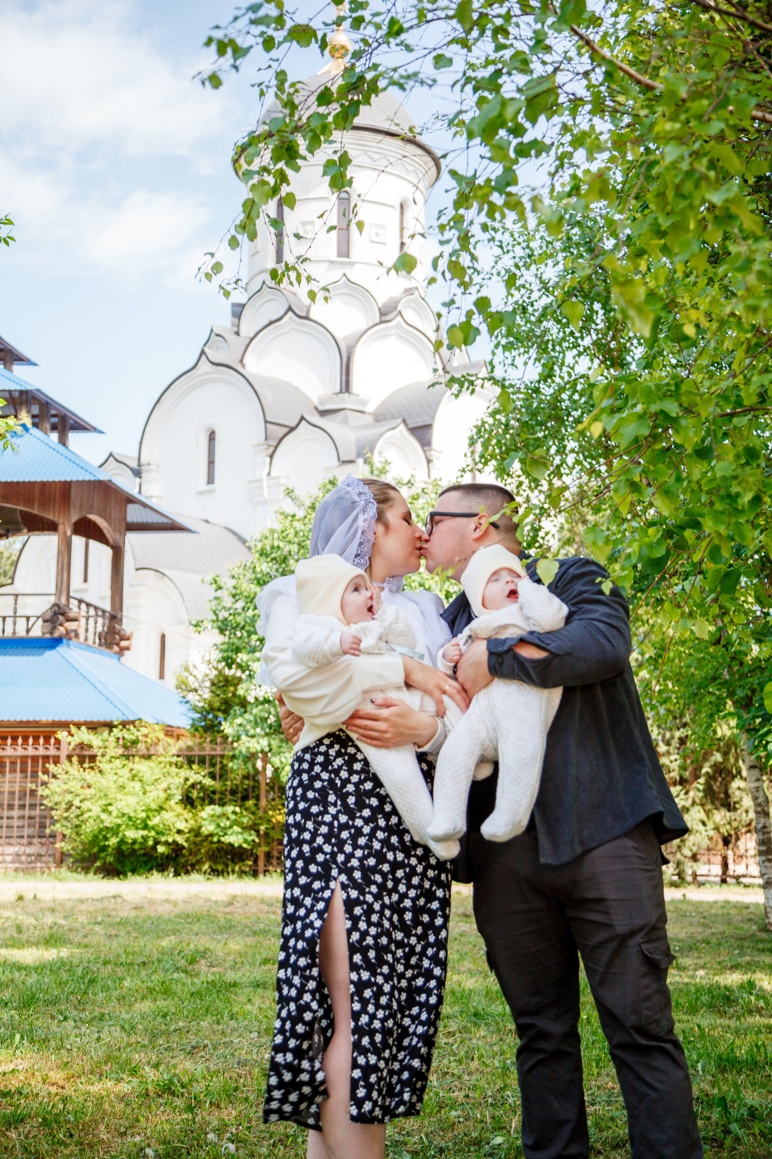 Крещение близняшек. Свадебный и семейный фотограф в Армавире