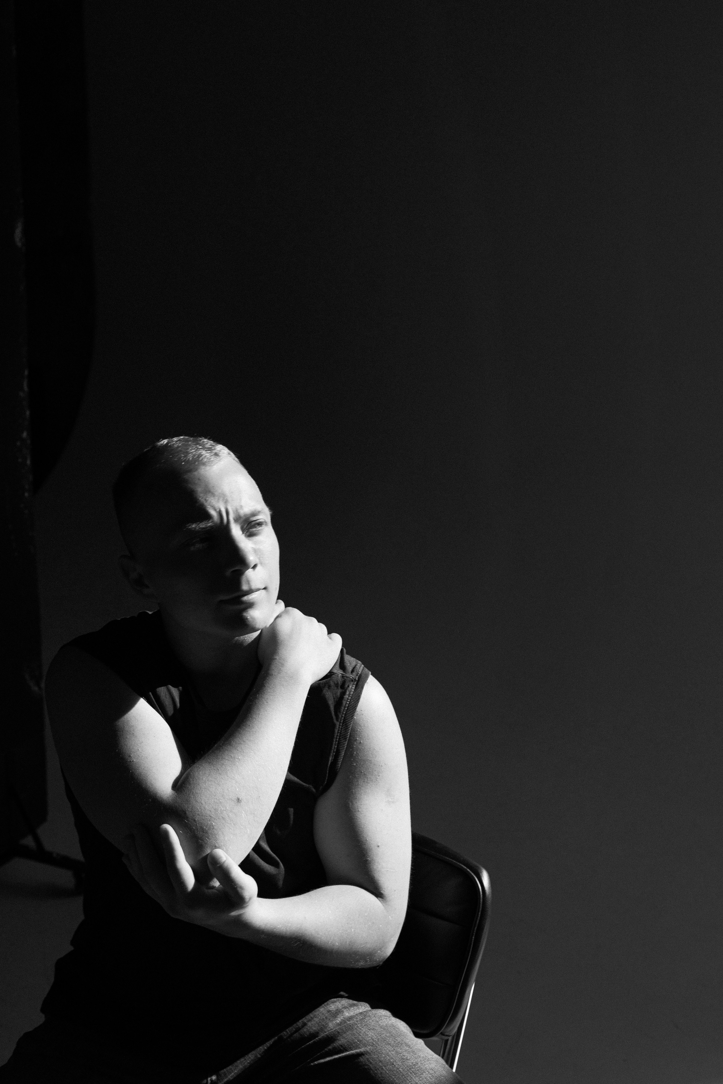 Роман. Портретный фотограф СПб, женский фотограф, минимализм и эстетика