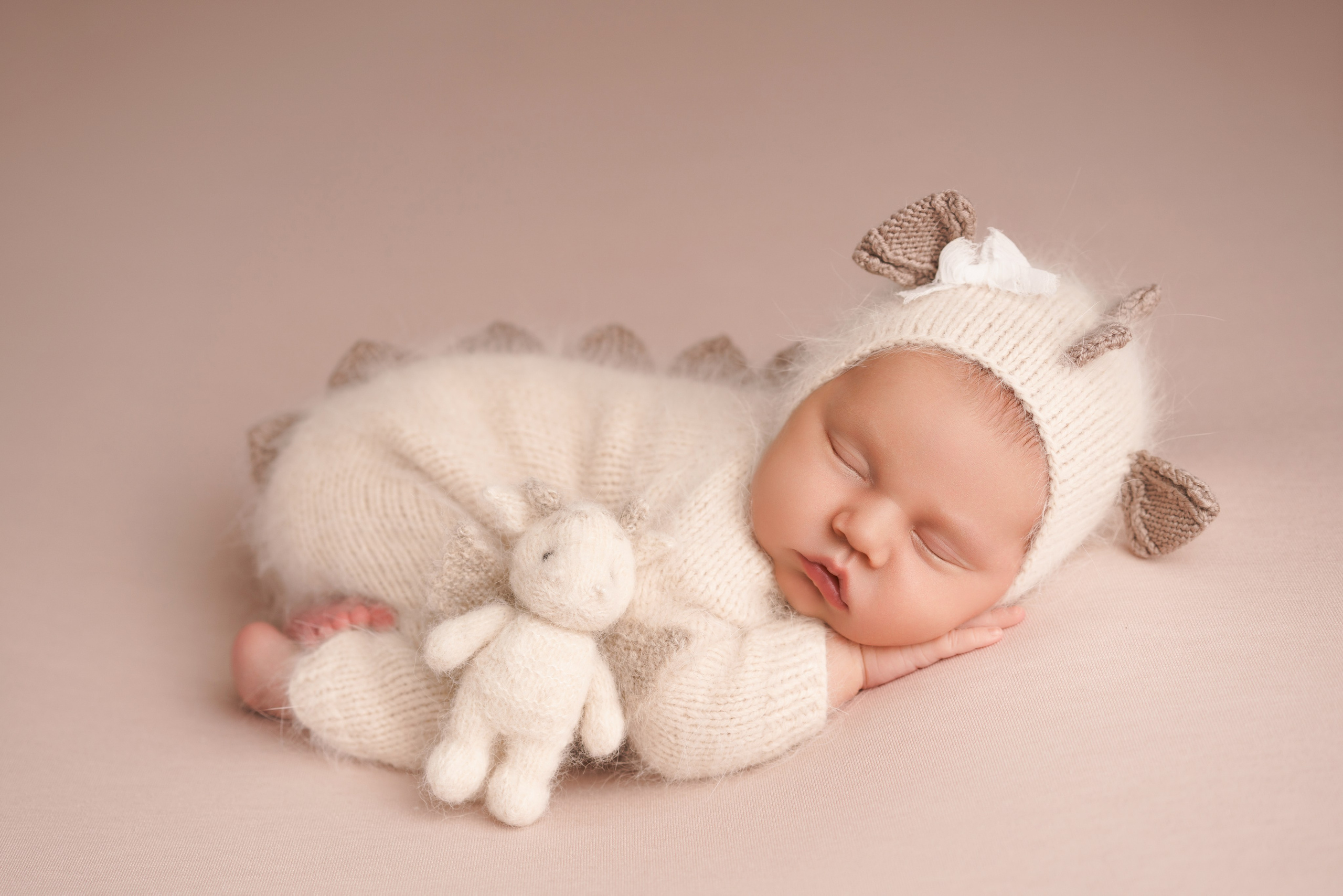 Фотосессия новорожденных | Галерея трогательных кадров малышей в стиле newborn. Фотосессия новорожденных в Москве и Московской области | Профессиональный фотограф newborn — Татьяна Иванова