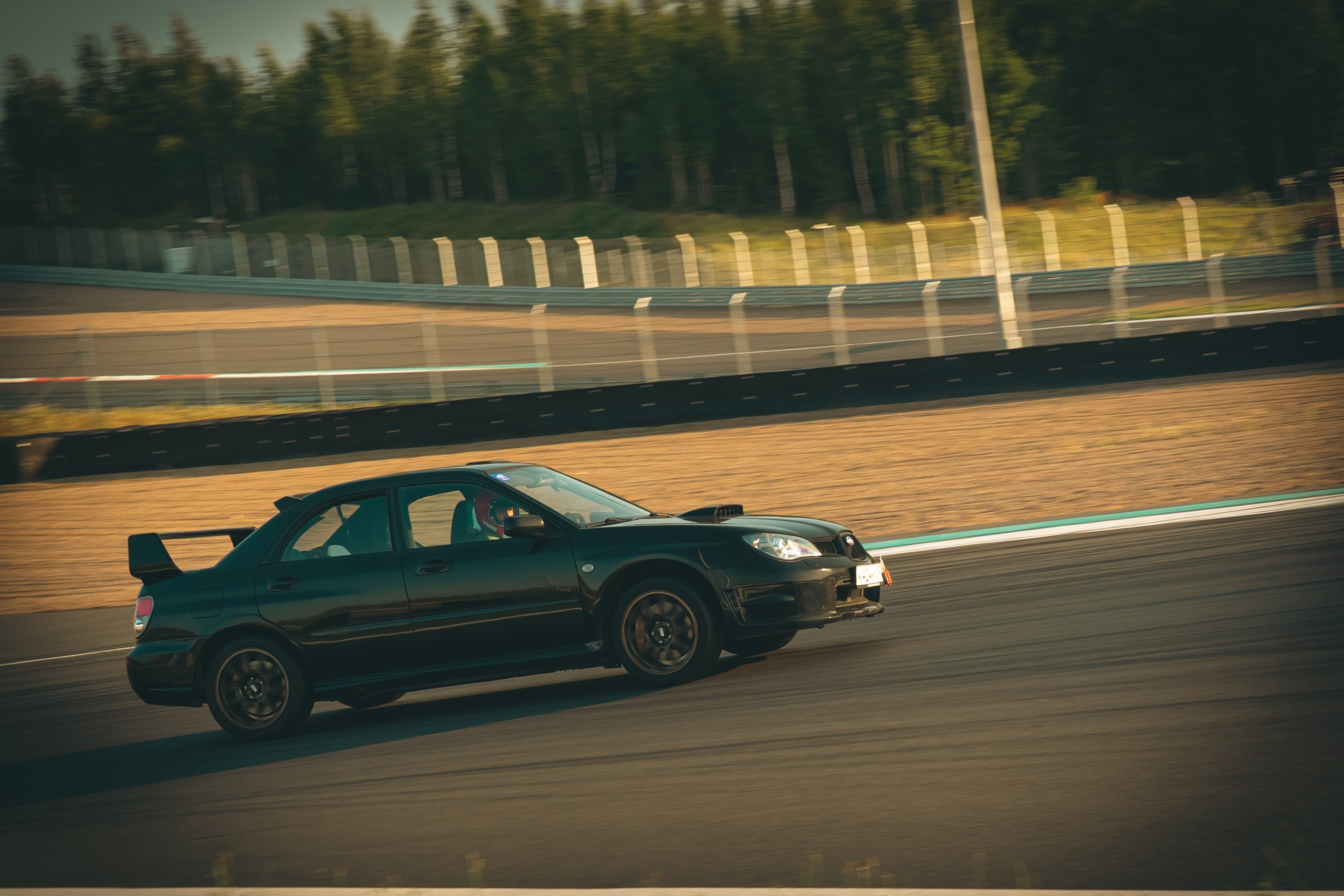 Трек-день Игора Драйв. Портретный и автомобильный фотограф в Санкт-Петербурге Евгений Черепанов