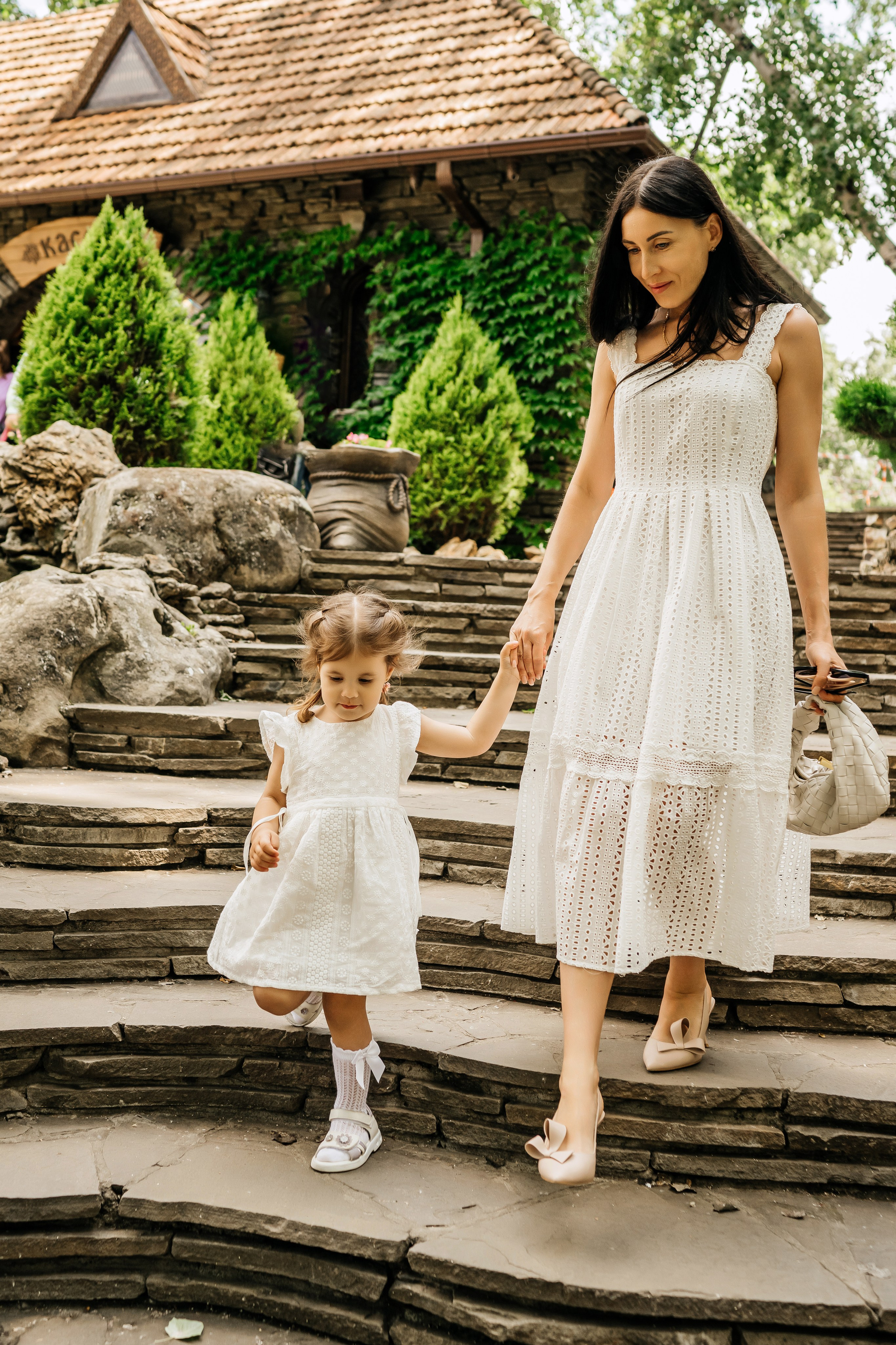 Семья Дарины в парке Лога. Фотограф в Каменске-Шахтинском Ольга Сагал