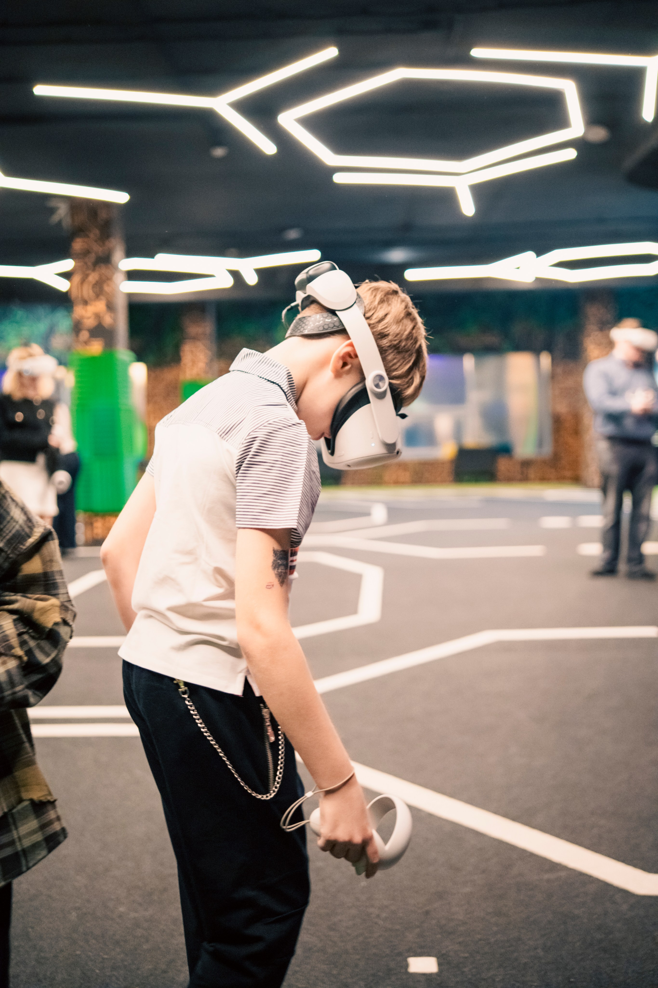 VR April-May. Felixtones