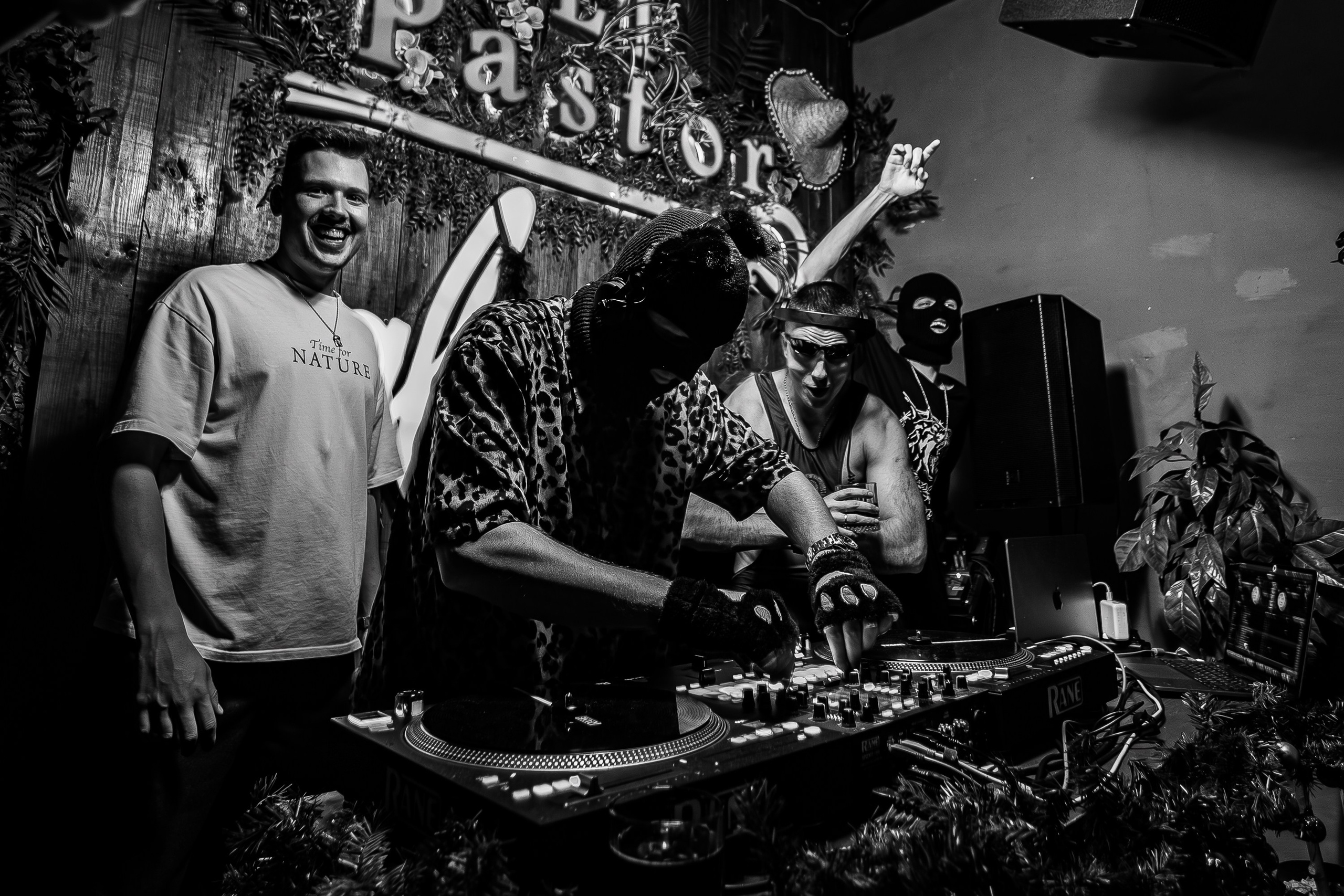 Движ_El Pastor_Симферополь_14.12.2024. Аминов Руслан | Фотограф