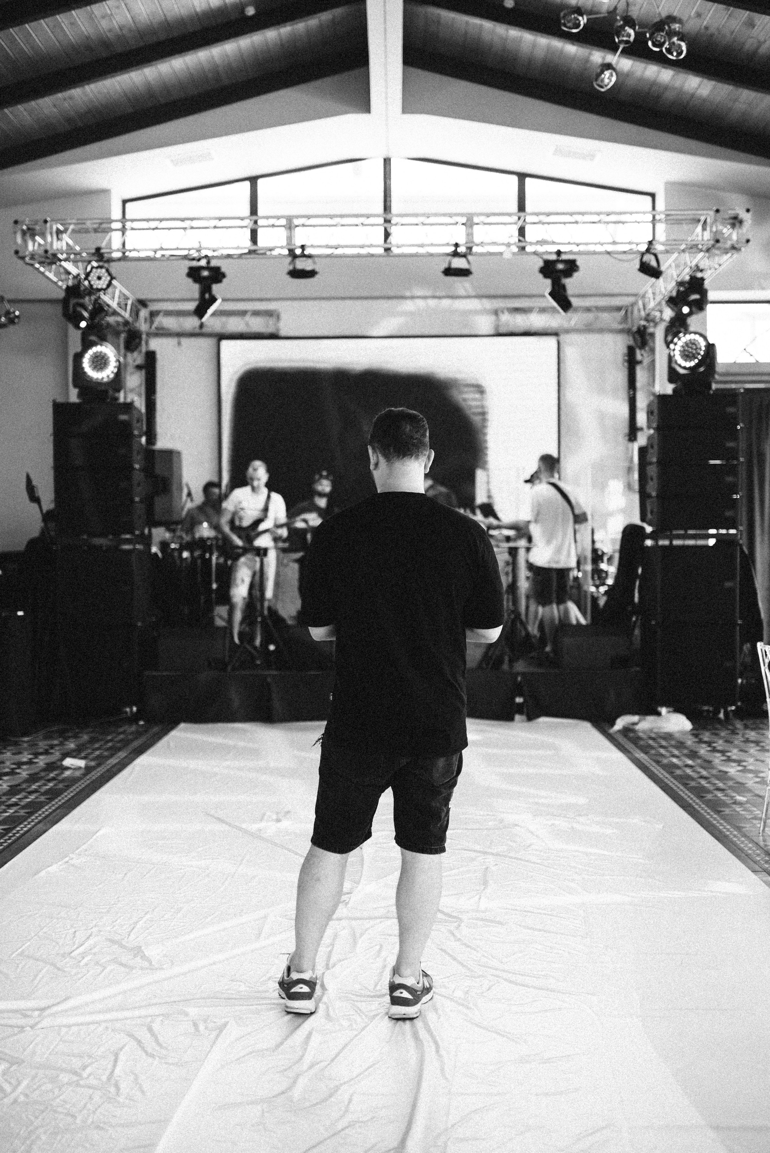 Кавер группа «Friends» soundcheck| ресторан «ШатоПино». Фотограф Санкт-Петербург, Новороссийск