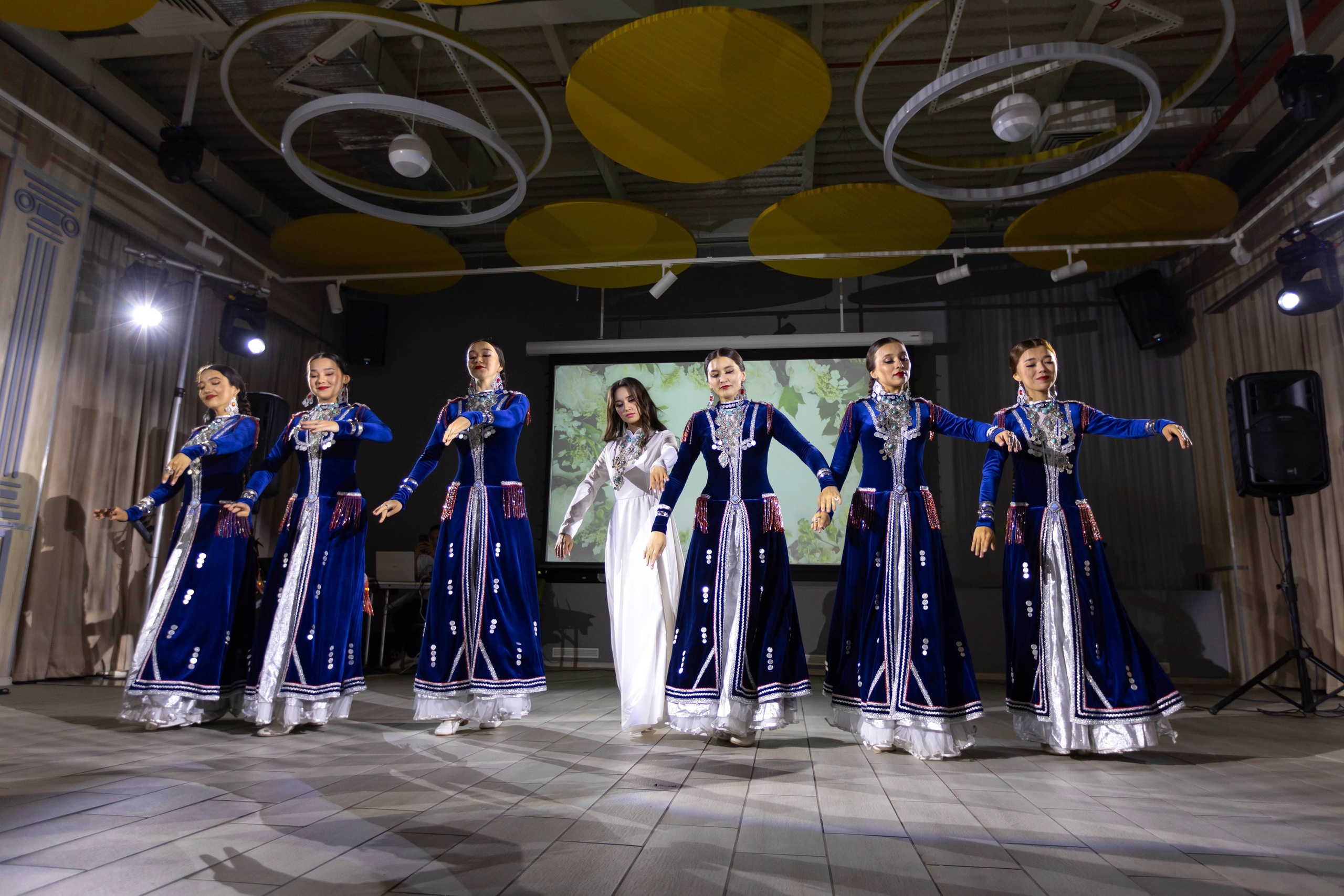 Данис Эльвира. Фотограф Александр Литвинов