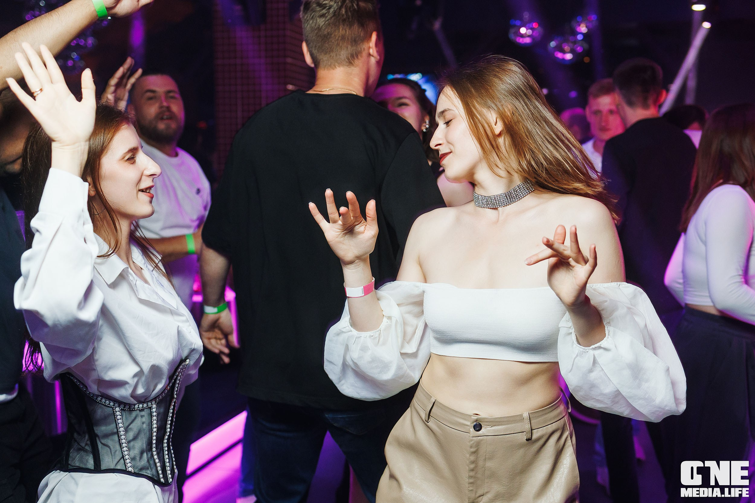 Фоторепортаж из РК Планета. One Media Life: фоторепортажи, фотоотчеты с мероприятий и заведений