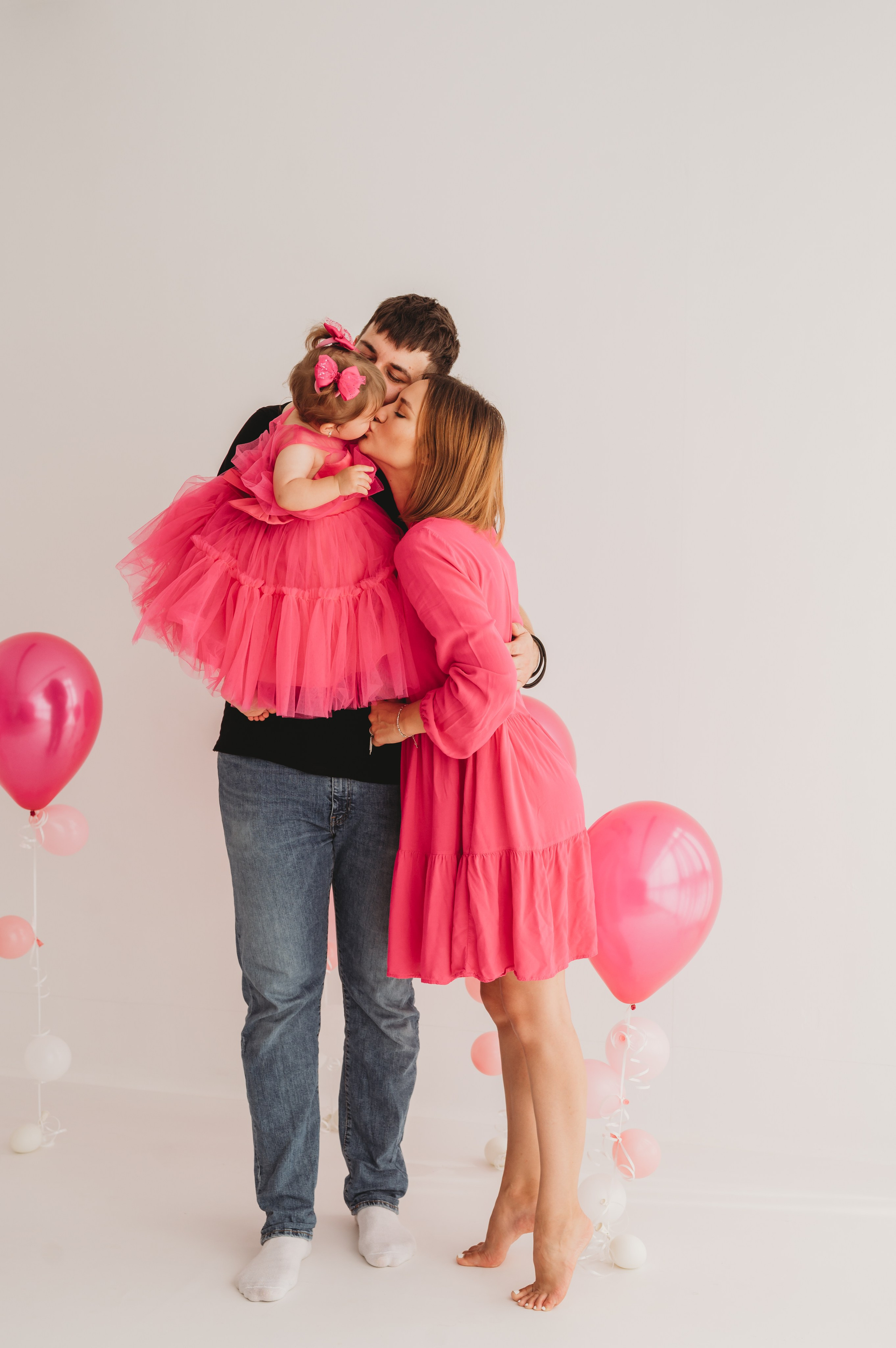 Семейные фото в минимализме. Детский и семейный фотограф Ирина Гладких