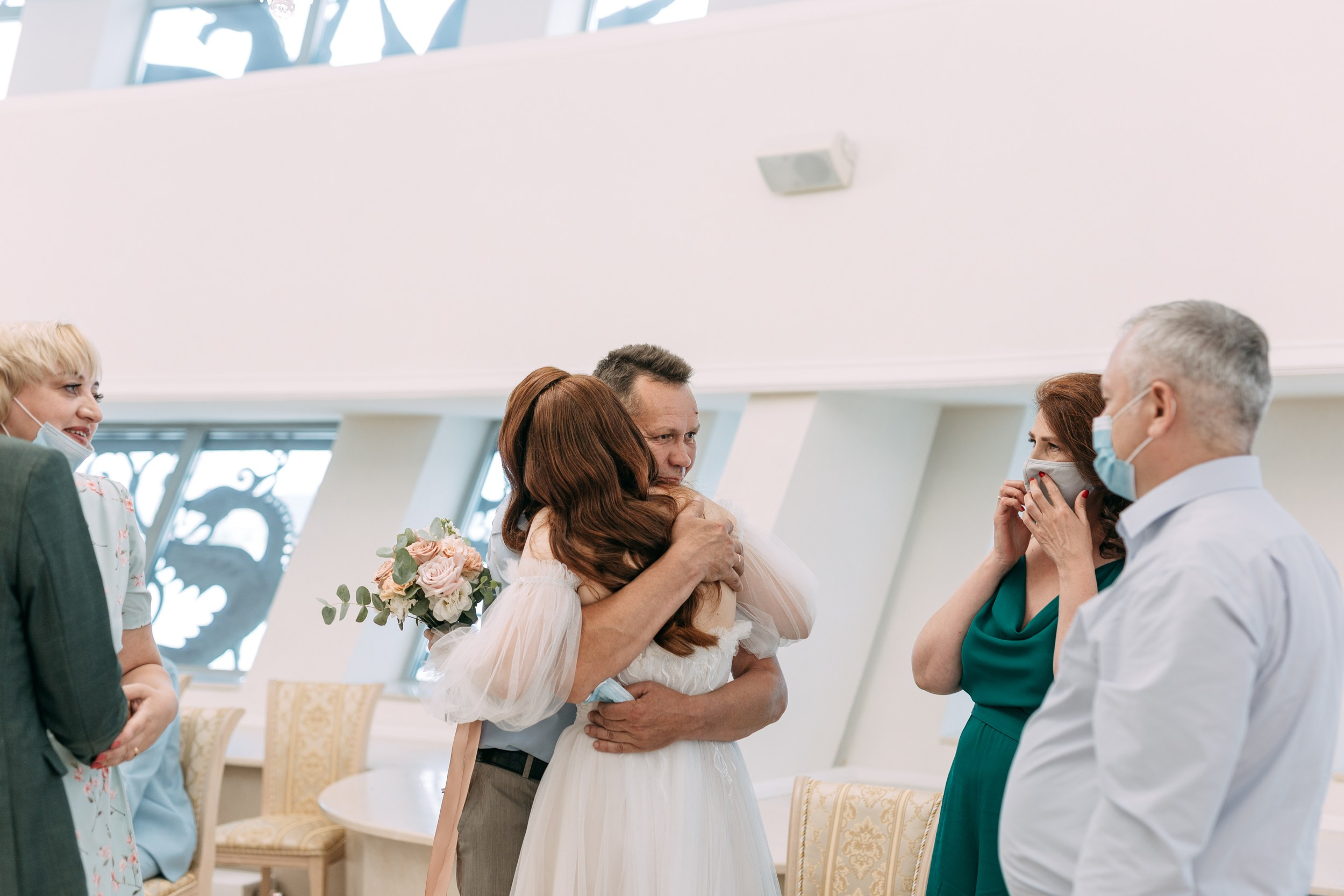 Алиса и Айнур. Фотопродакшн продающего контента