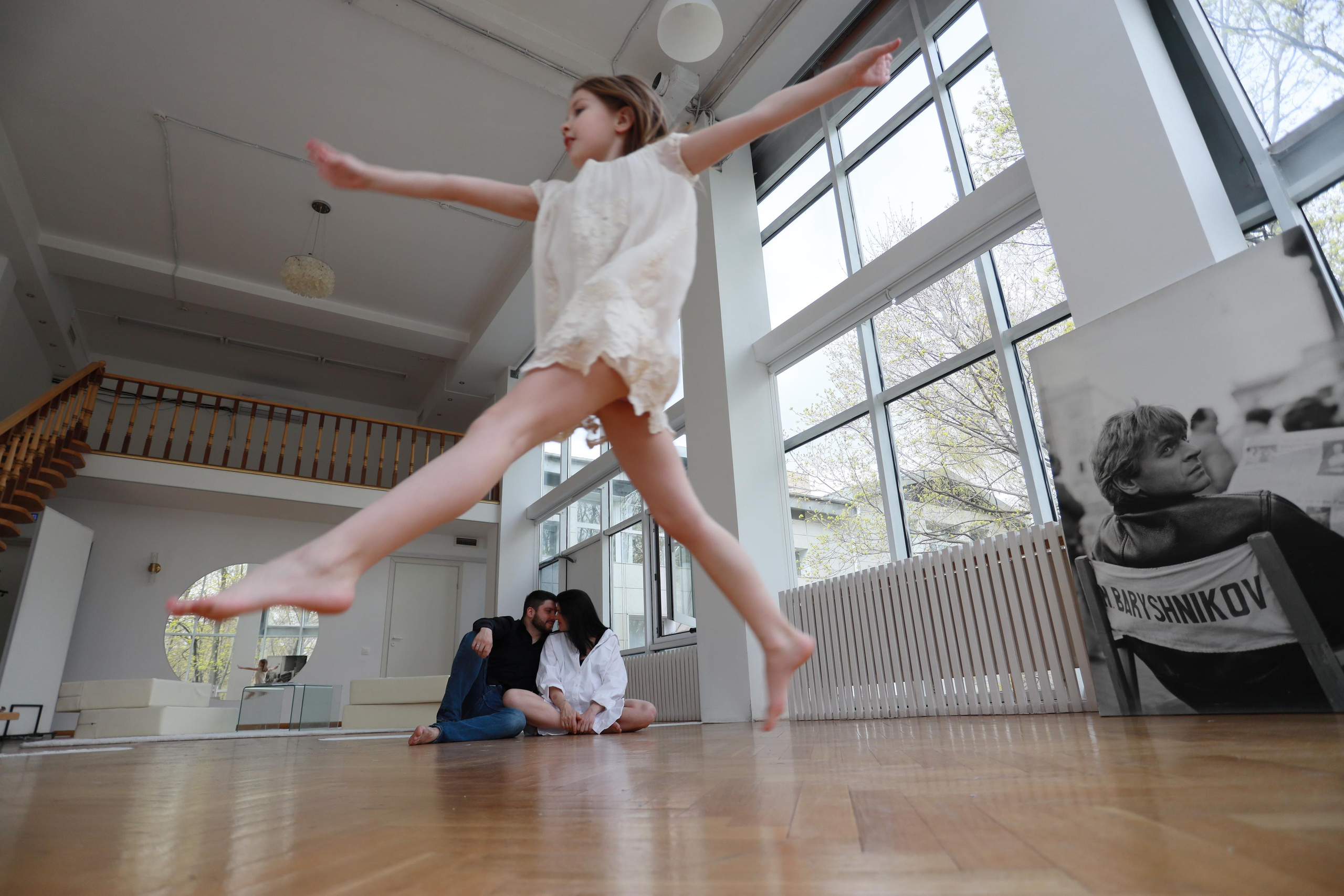 Анонсы съемок. Кристина Киссер |Фотограф | сняла ⩾ 2000 съёмок | главная по атмосфере