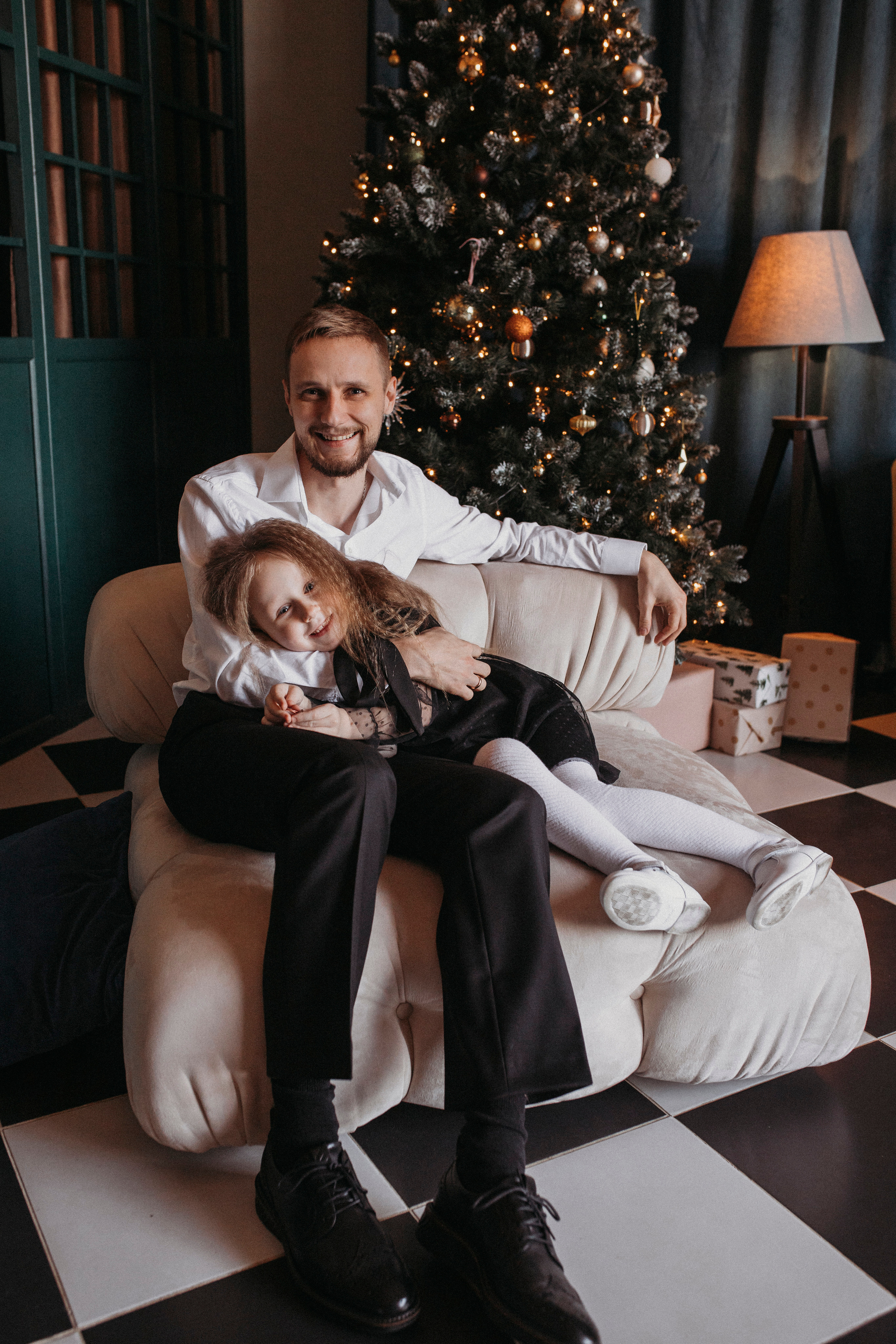 Новогодняя история Антона, Яны и Кати. Семейный фотограф в Краснодаре Коломыцева Евгения