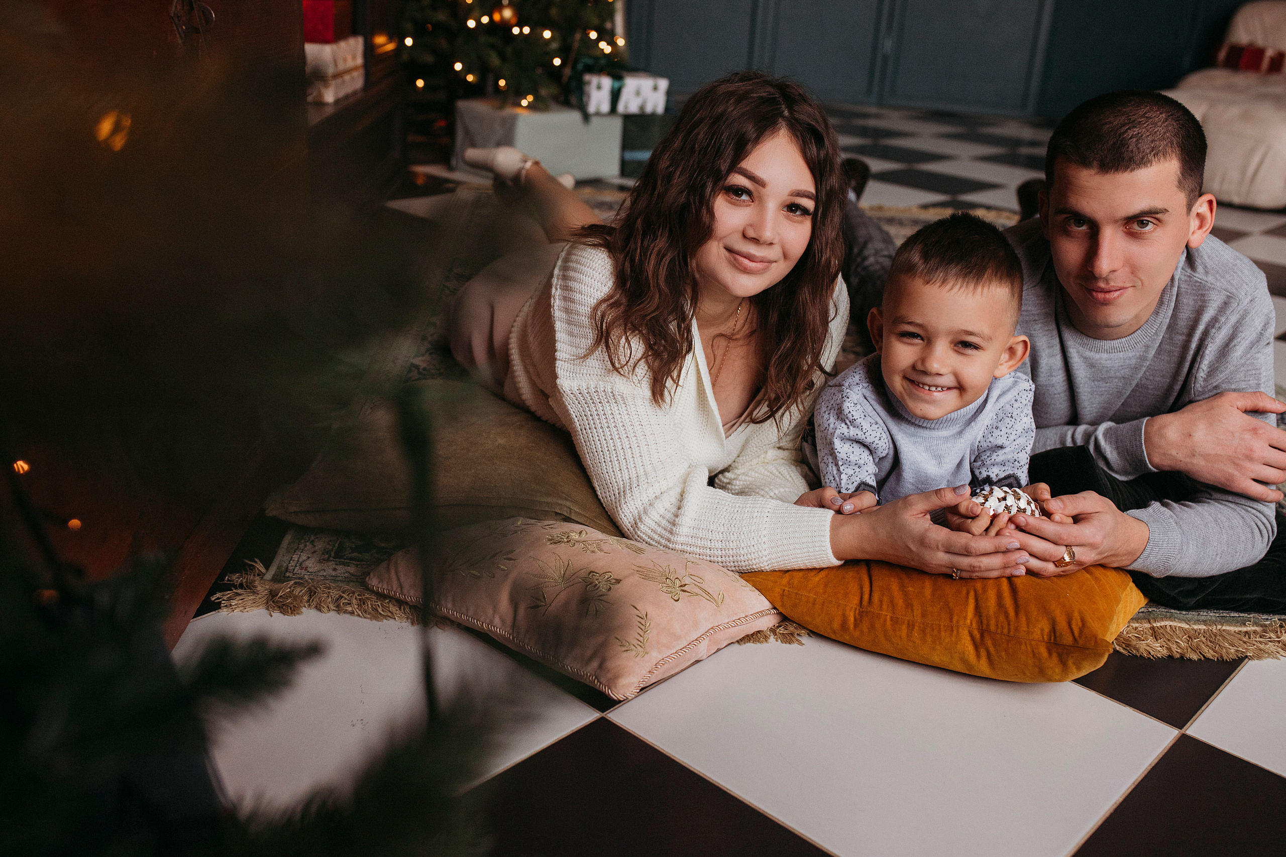 Новогодняя история Владимира, Златы и Егора. Семейный фотограф в Краснодаре Коломыцева Евгения