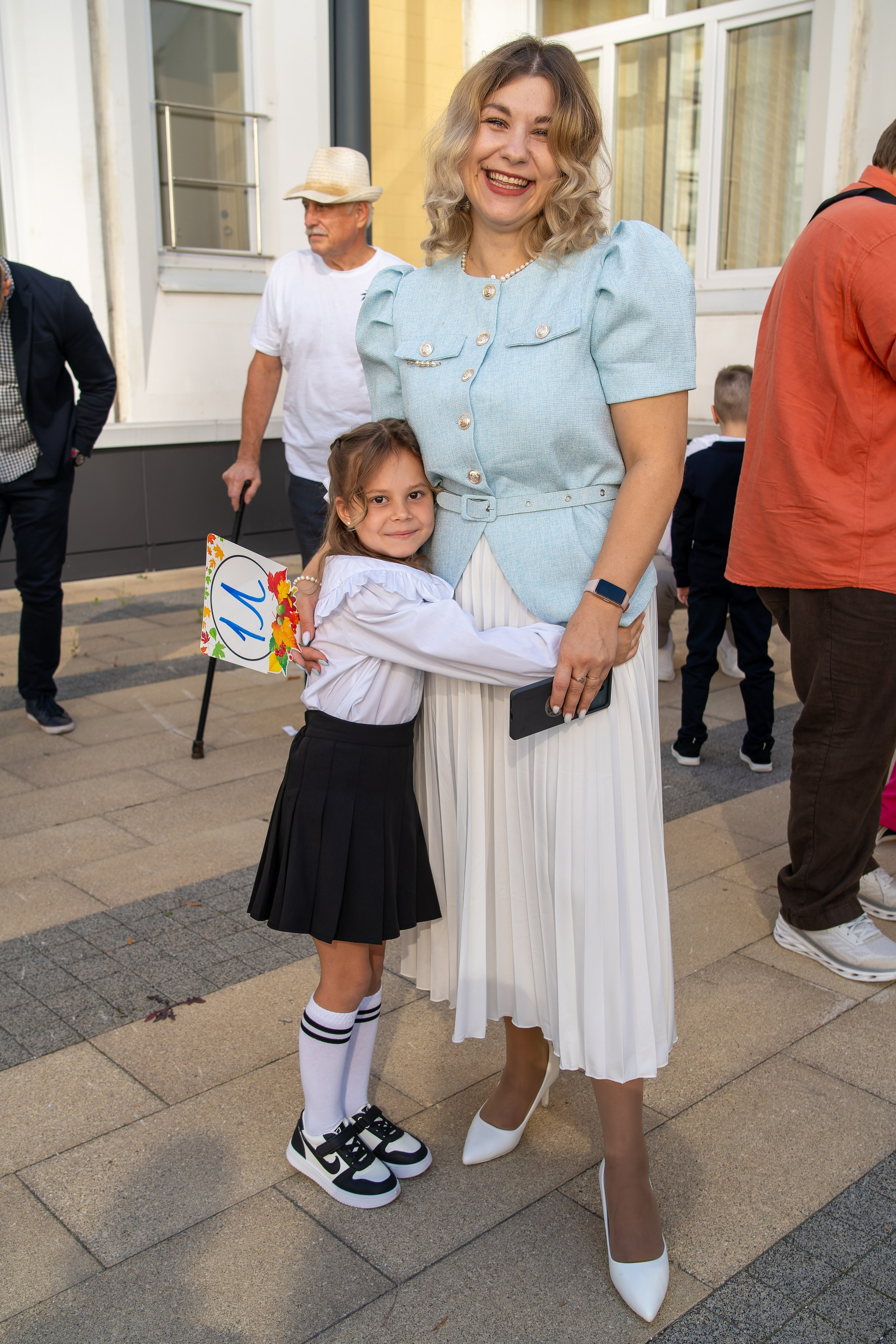 Последний звонок, выпускной в школе. «Студия DRONAVT`s» — видеосъёмка и фотография г. Москва