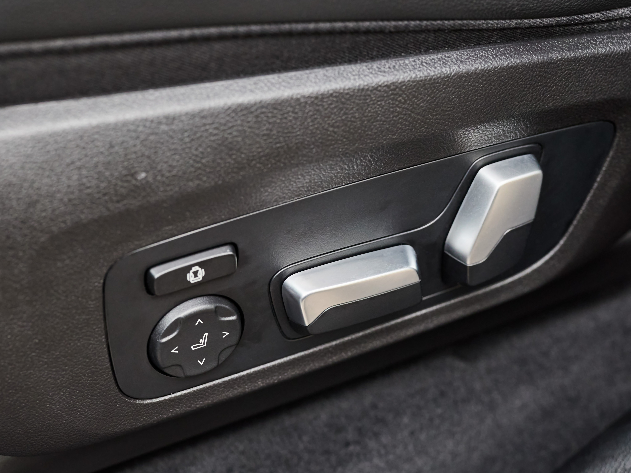 BMW X3. IDeAI studio