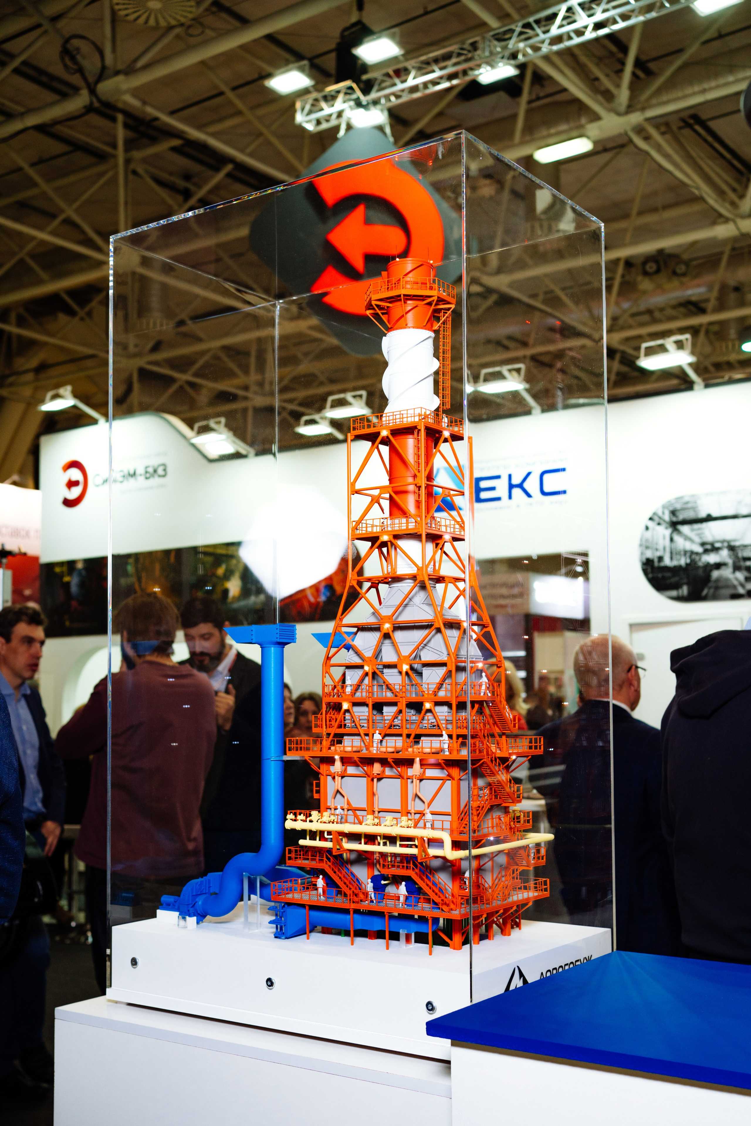 Heat & Electro Machinery Expo (стенд группы компаний ЕКС). Репортажный и портретный фотограф Алексей Полячек