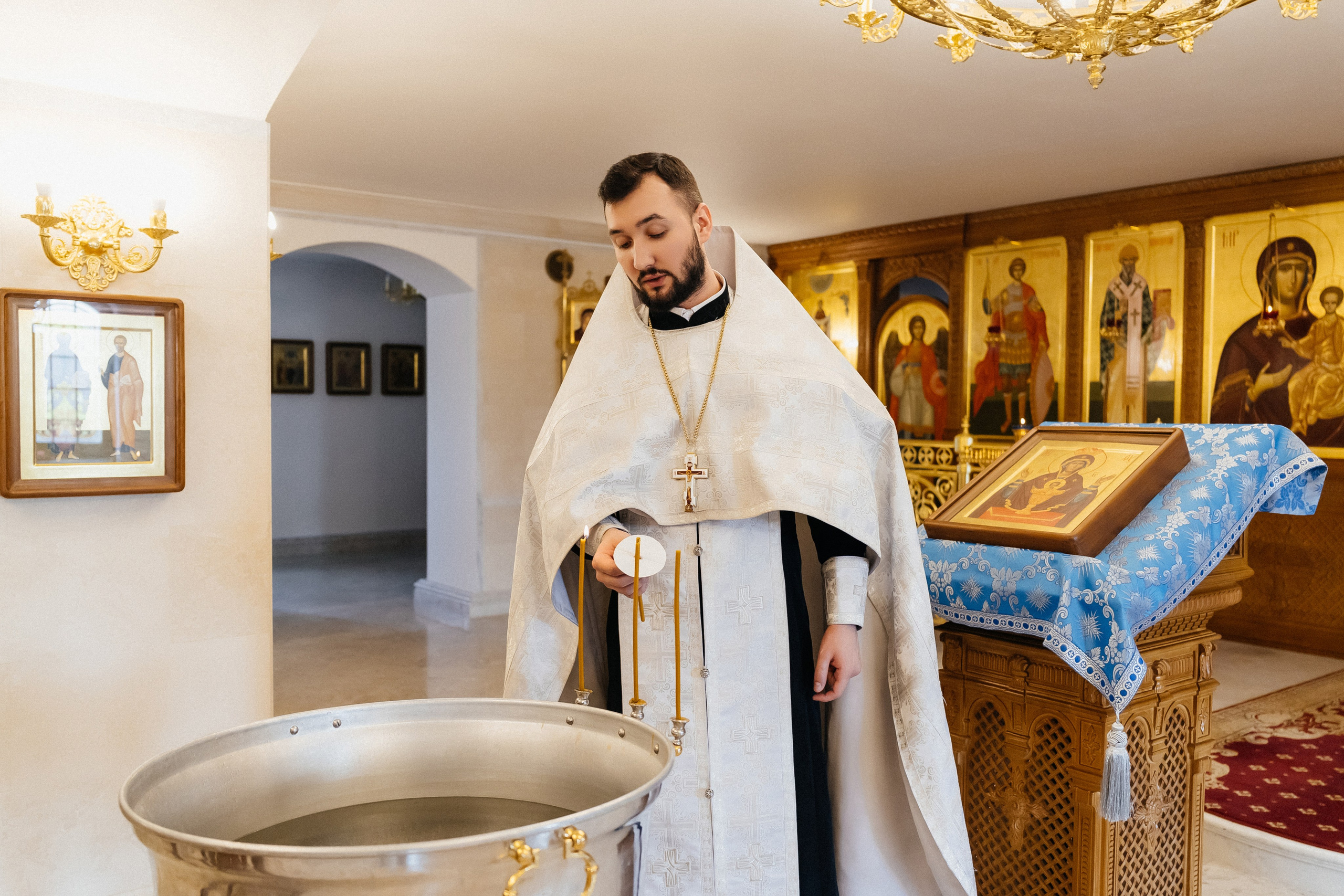 Крещение Алисы. Фотограф Кемерово | Сергей