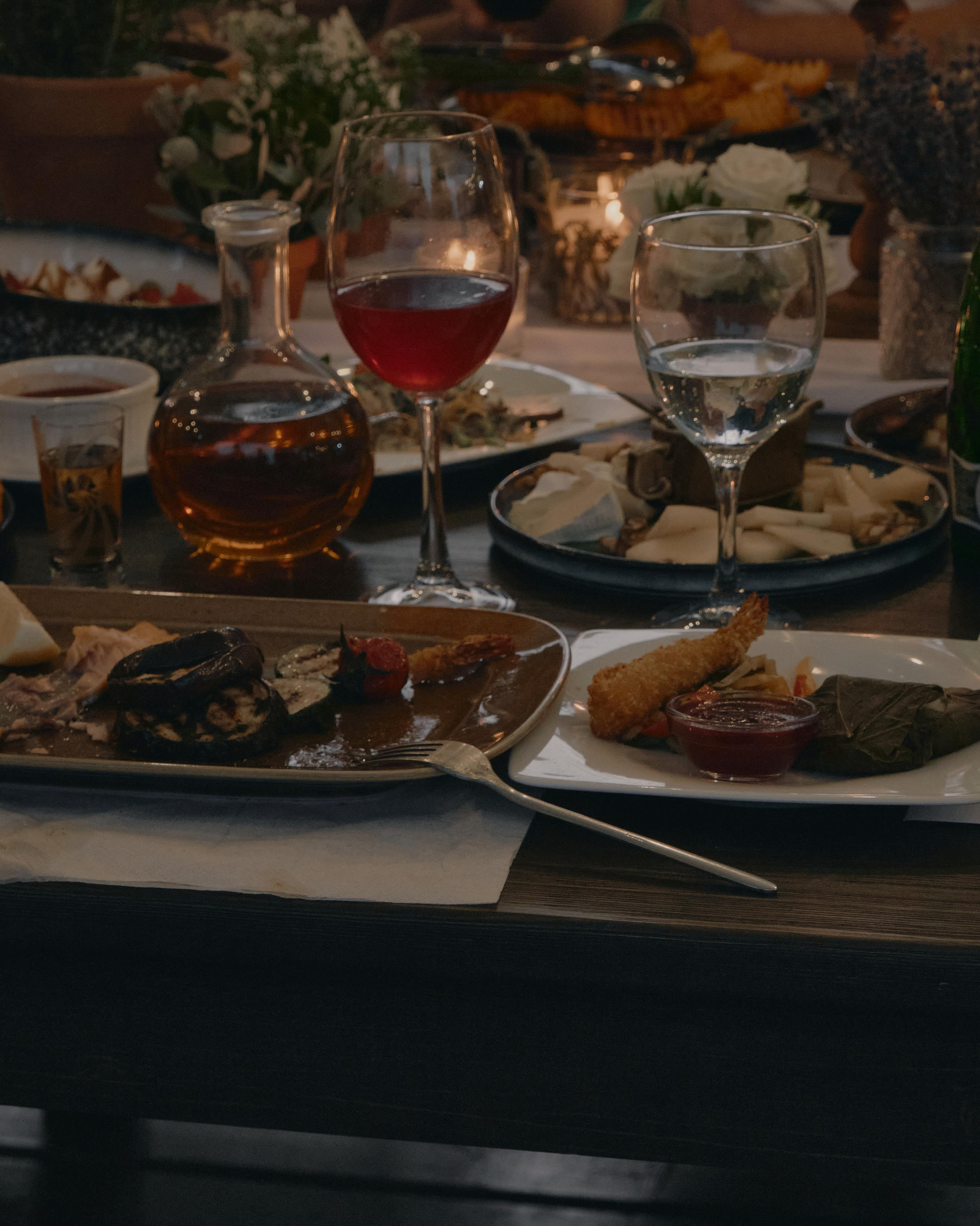 Юрий и Александра. Камерная свадьба в горах. Семейный и свадебный фотограф в Краснодаре