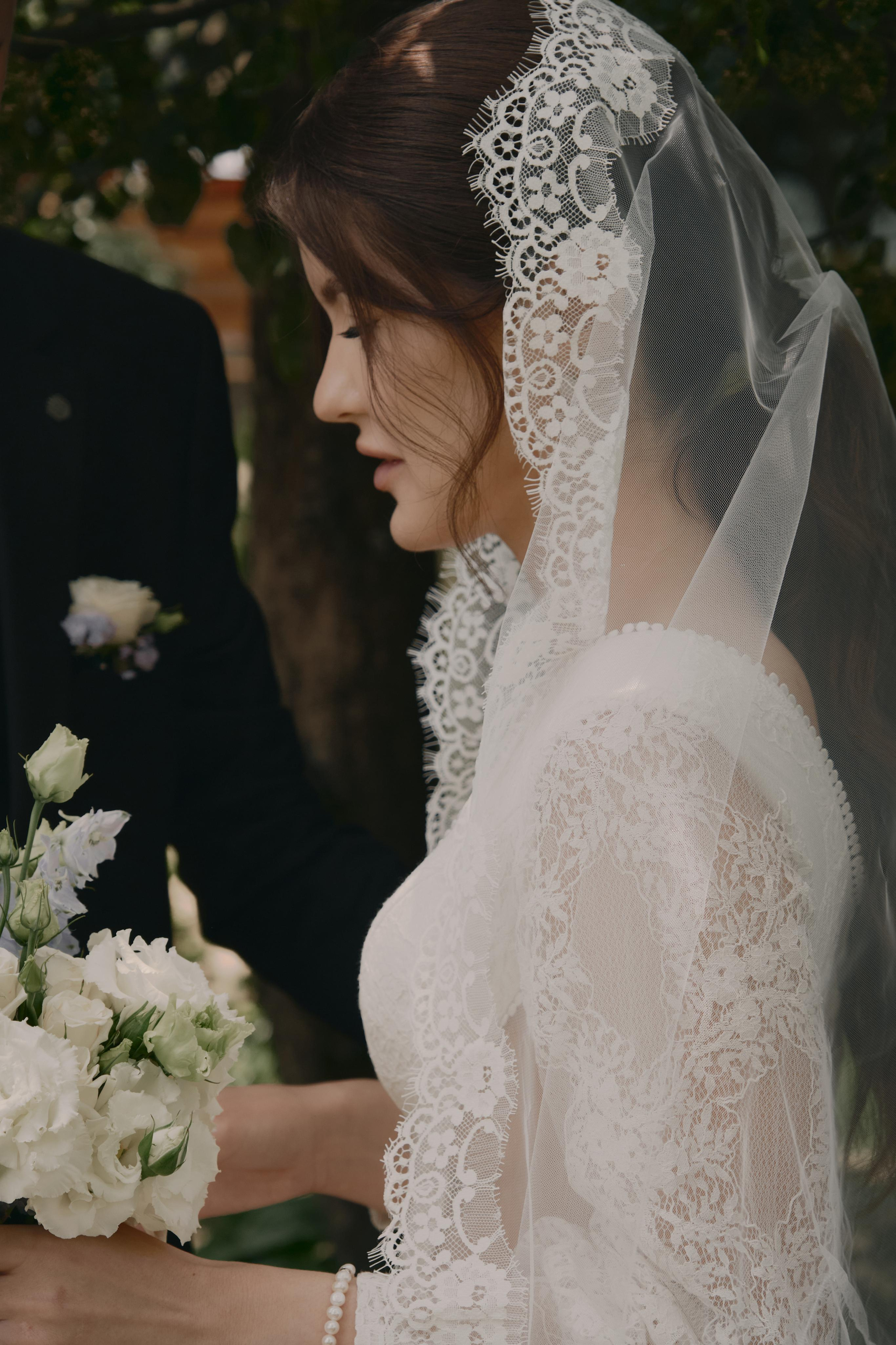 Камерная свадьба на Красной Поляне. Семейный и свадебный фотограф в Краснодаре