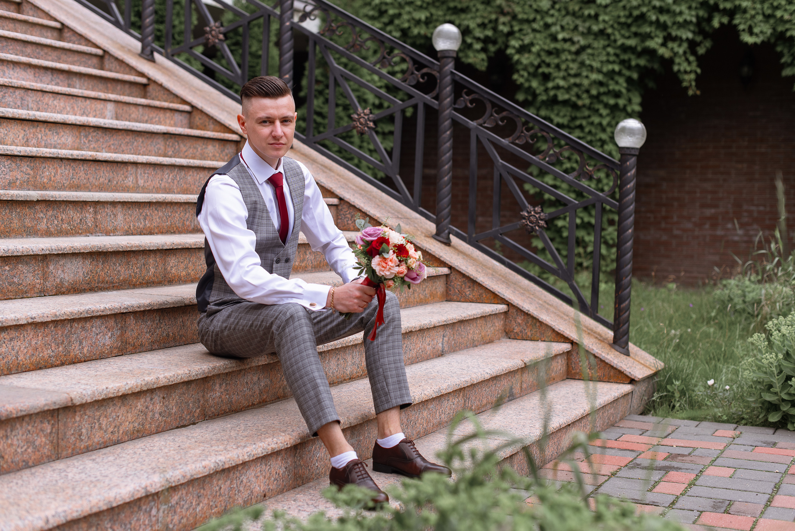 Локация для красивой свадебной прогулки в городе Клин. Свадебный фотограф, видеограф в Клину, Москве, Зеленограде, Калабушкин