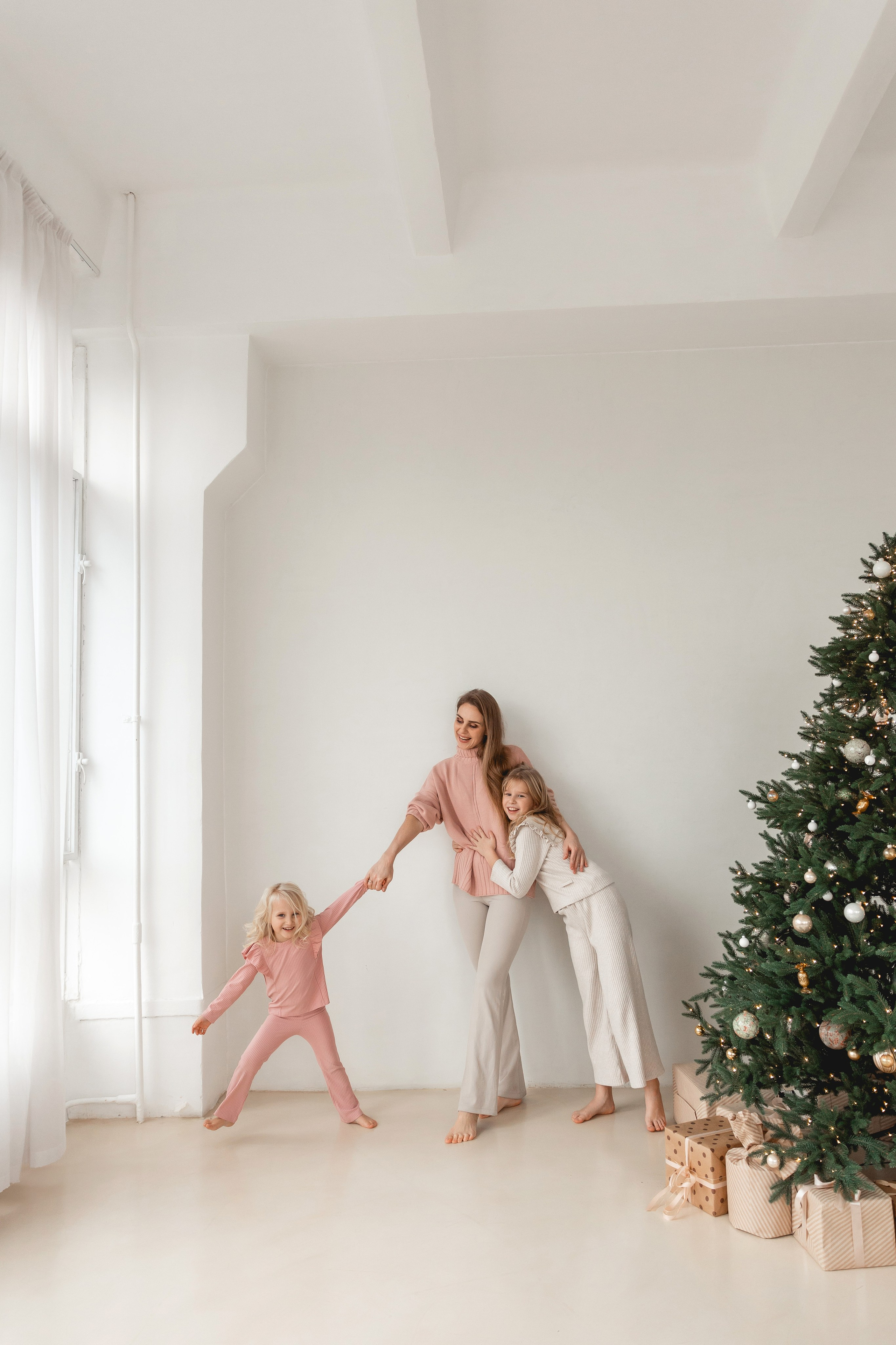 Олеся, Полина и Лера. Главная