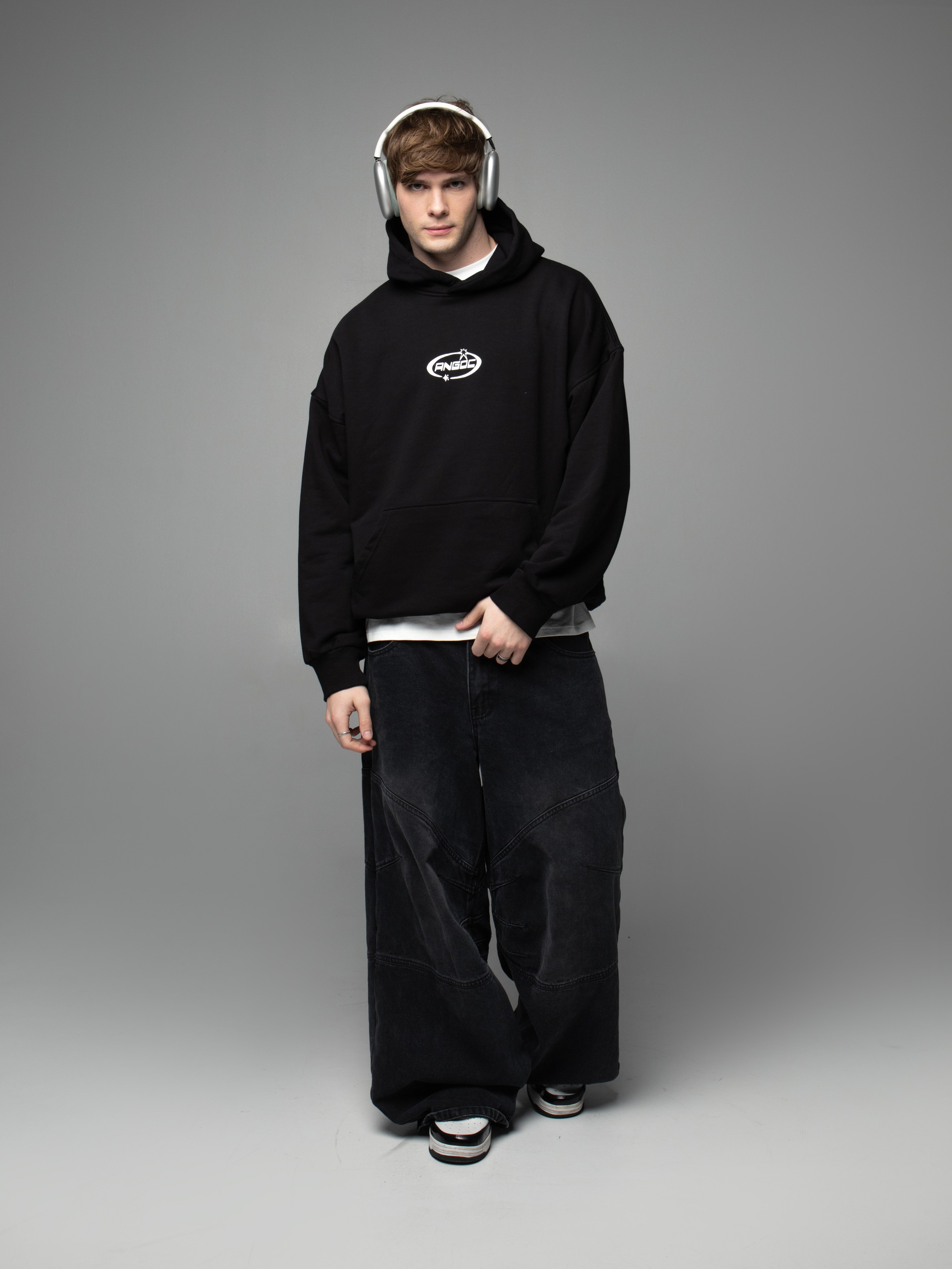 КАТАЛОГ | серый фон. RUNA production — стильные съемки для брендов