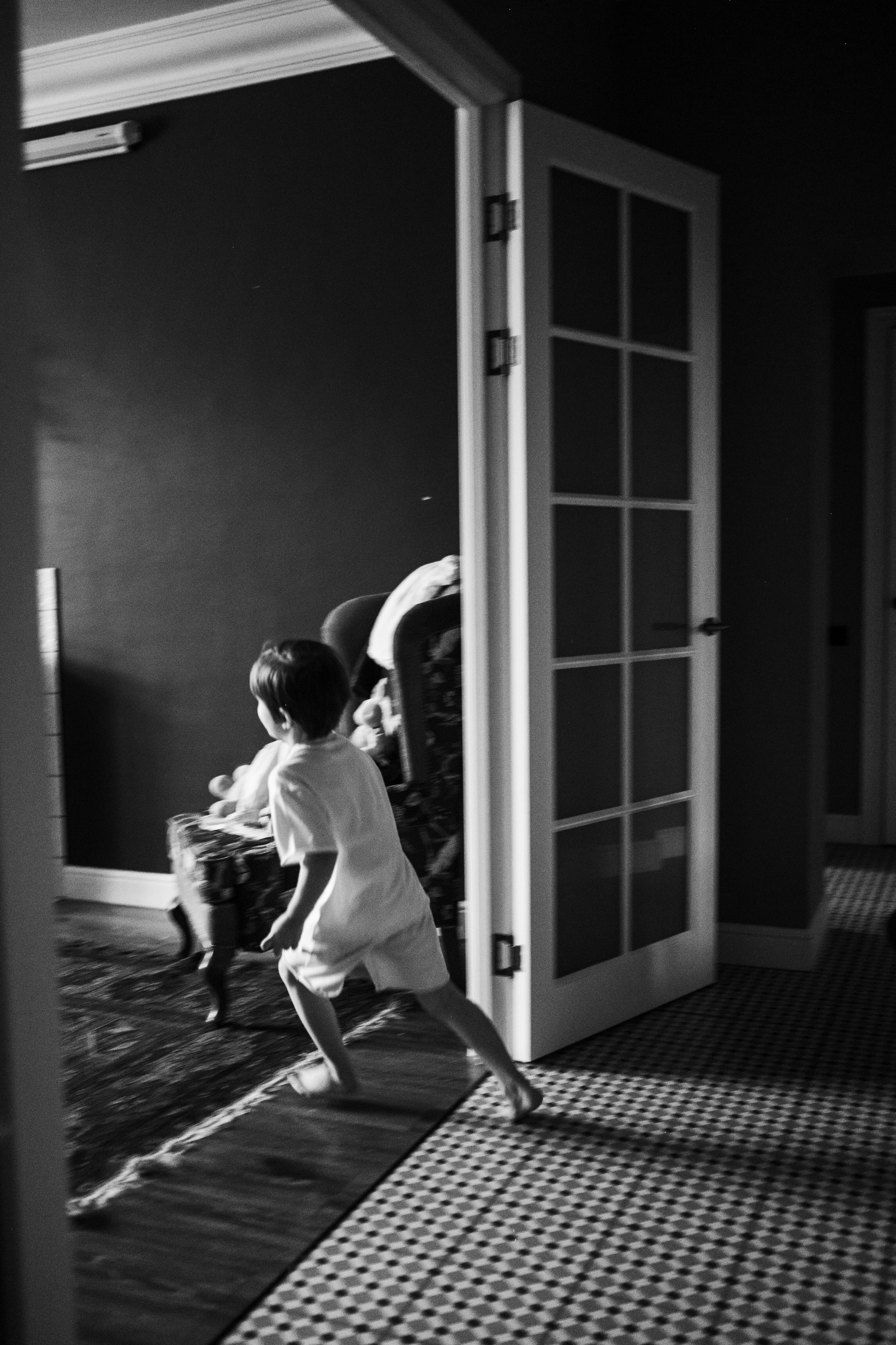 Дима, Нелли, Марк и Нина дома. Семейный и свадебный lifestyle-фотограф в Москве Мария Петрова