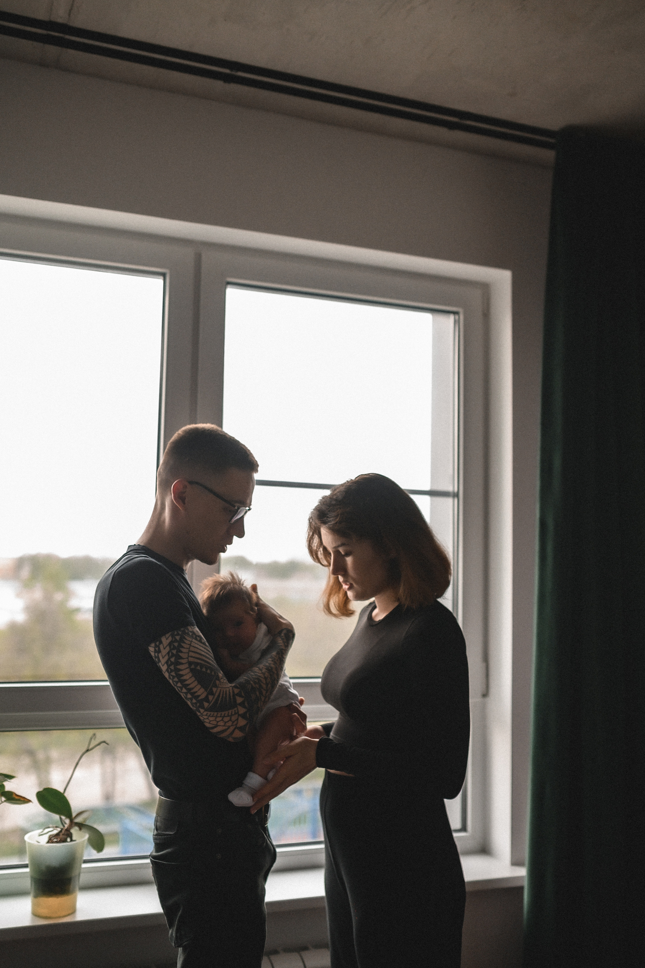 Руслан, Марта и Кира дома. Семейный и свадебный lifestyle-фотограф в Москве Мария Петрова