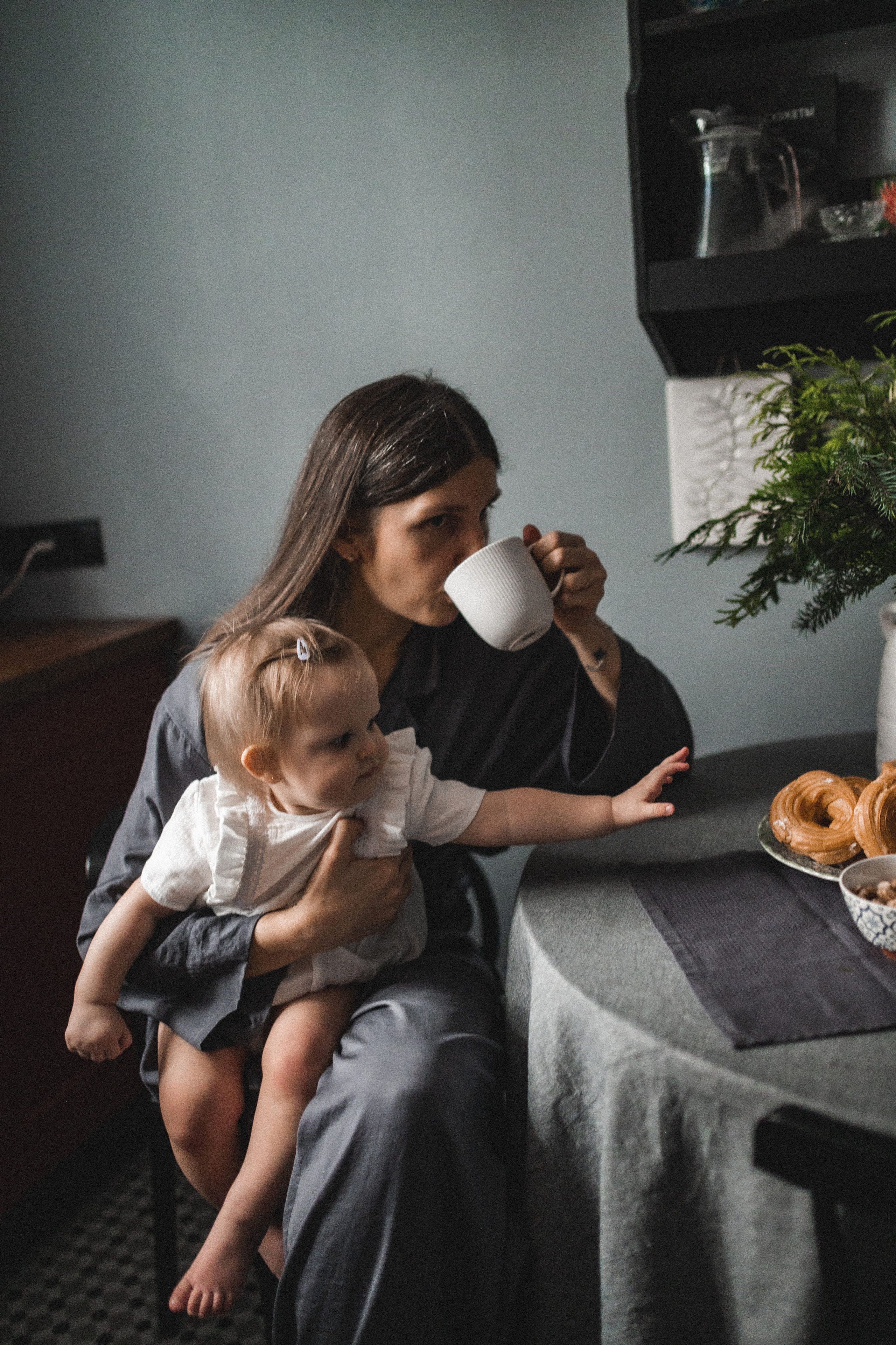 Дима, Нелли, Марк и Нина дома. Семейный и свадебный lifestyle-фотограф в Москве Мария Петрова