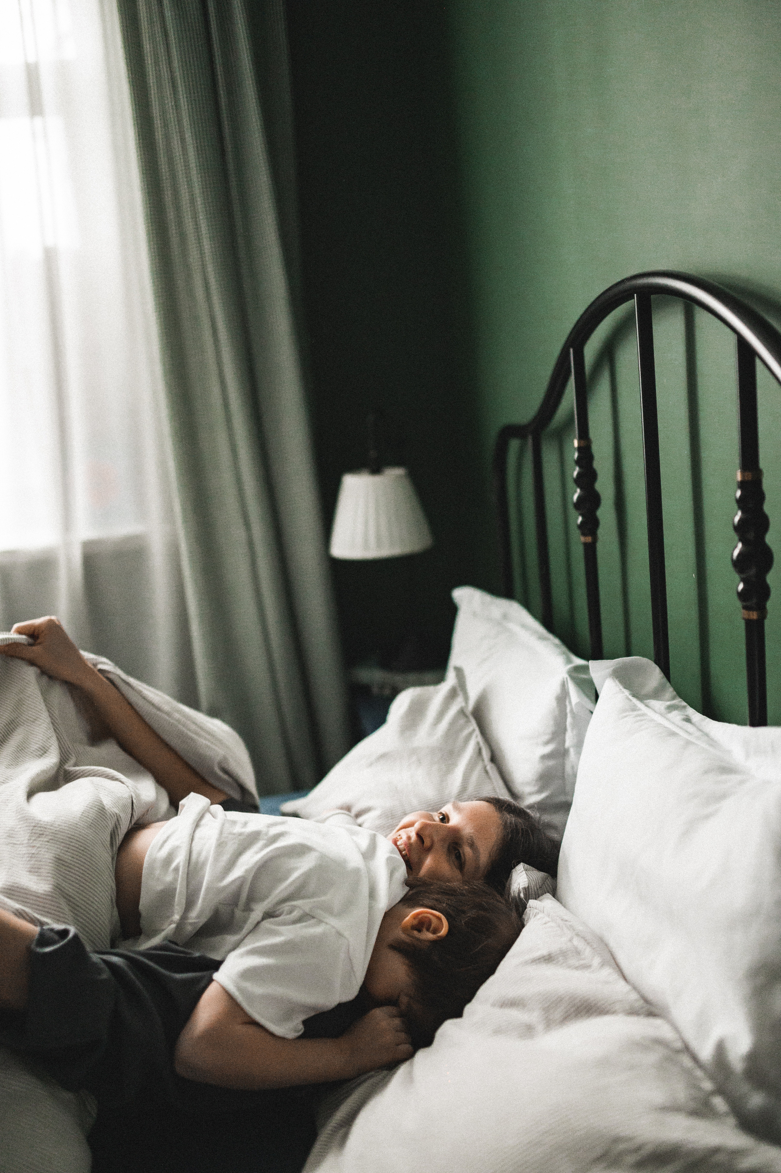 Дима, Нелли, Марк и Нина дома. Семейный и свадебный lifestyle-фотограф в Москве Мария Петрова